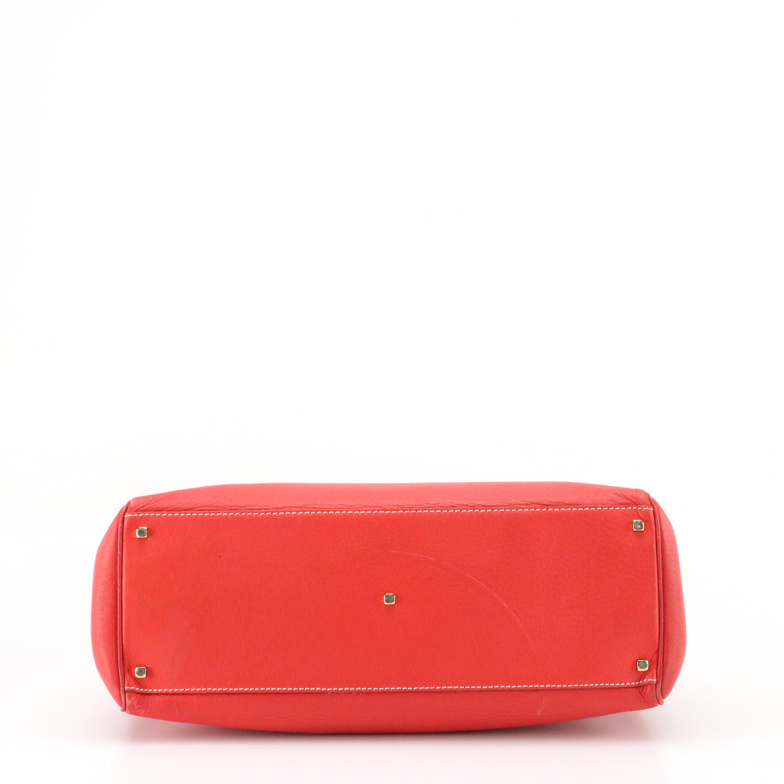 Salvatore Ferragamo Shoulder Bag in Geranium Leather