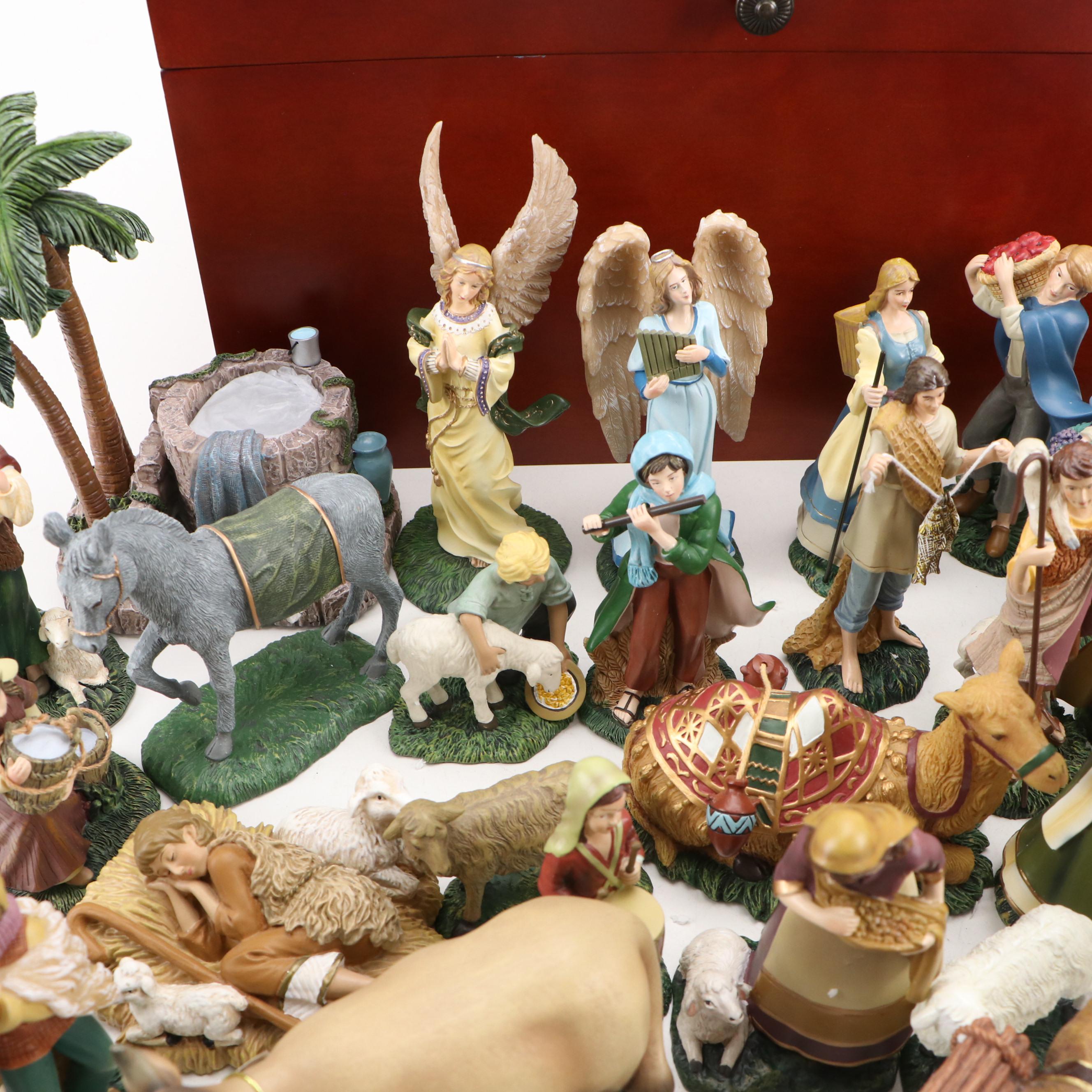 Thomas Kinkade Nativity Garland Collection Figurines and Collector Box