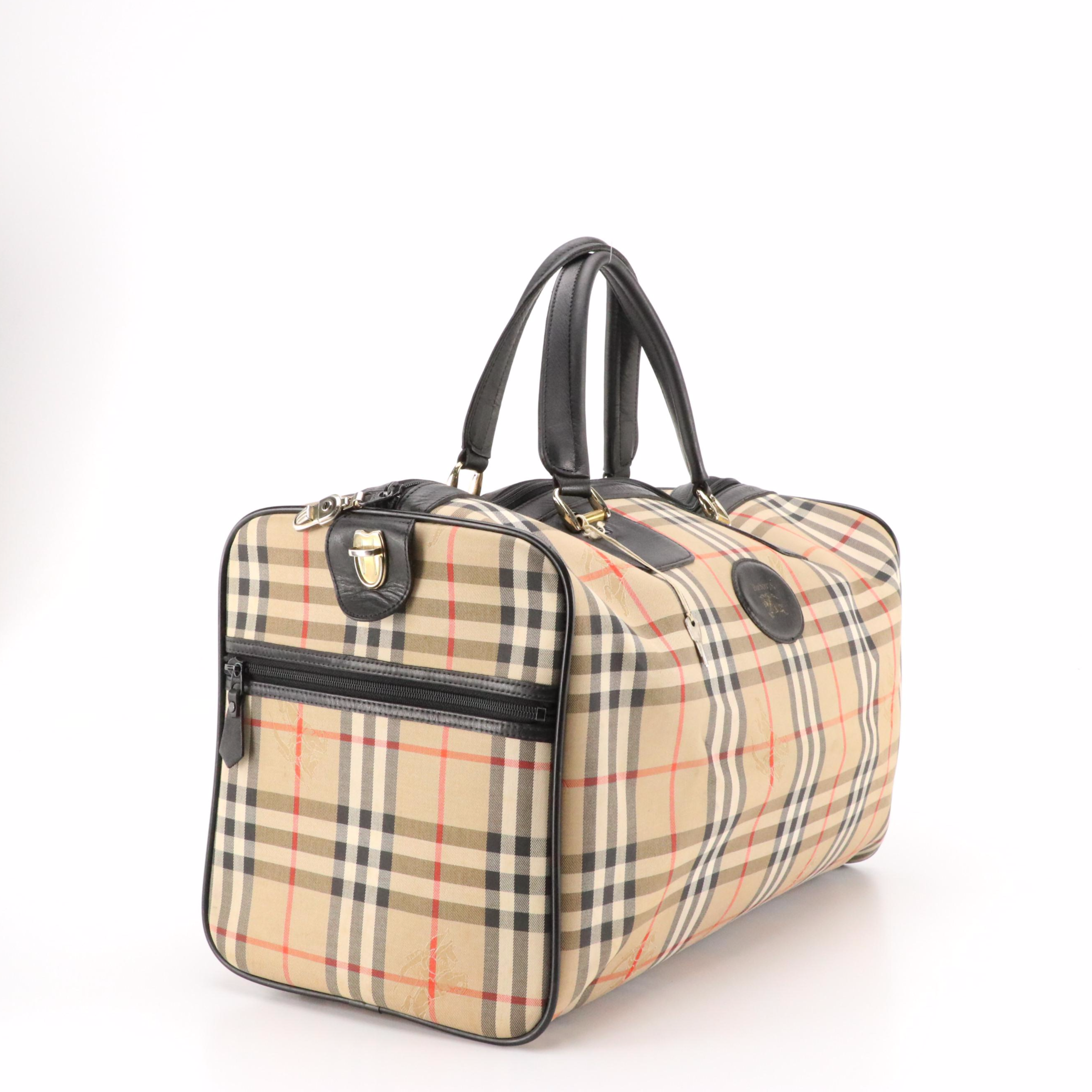 Burberrys Duffle Bag in Haymarket Check Canvas and Black Leather