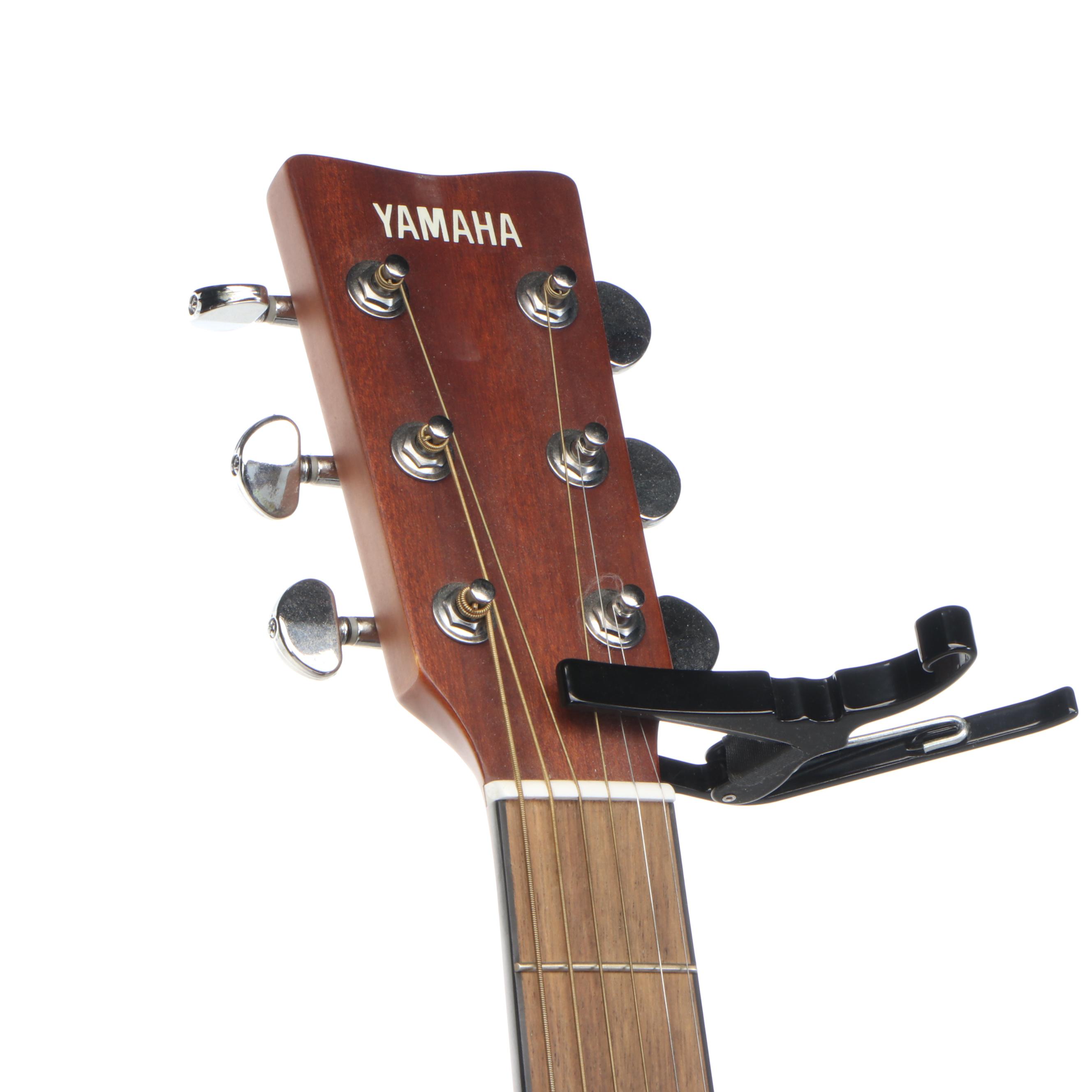 Yamaha F325D Dreadnought Acoustic Six-String Guitar