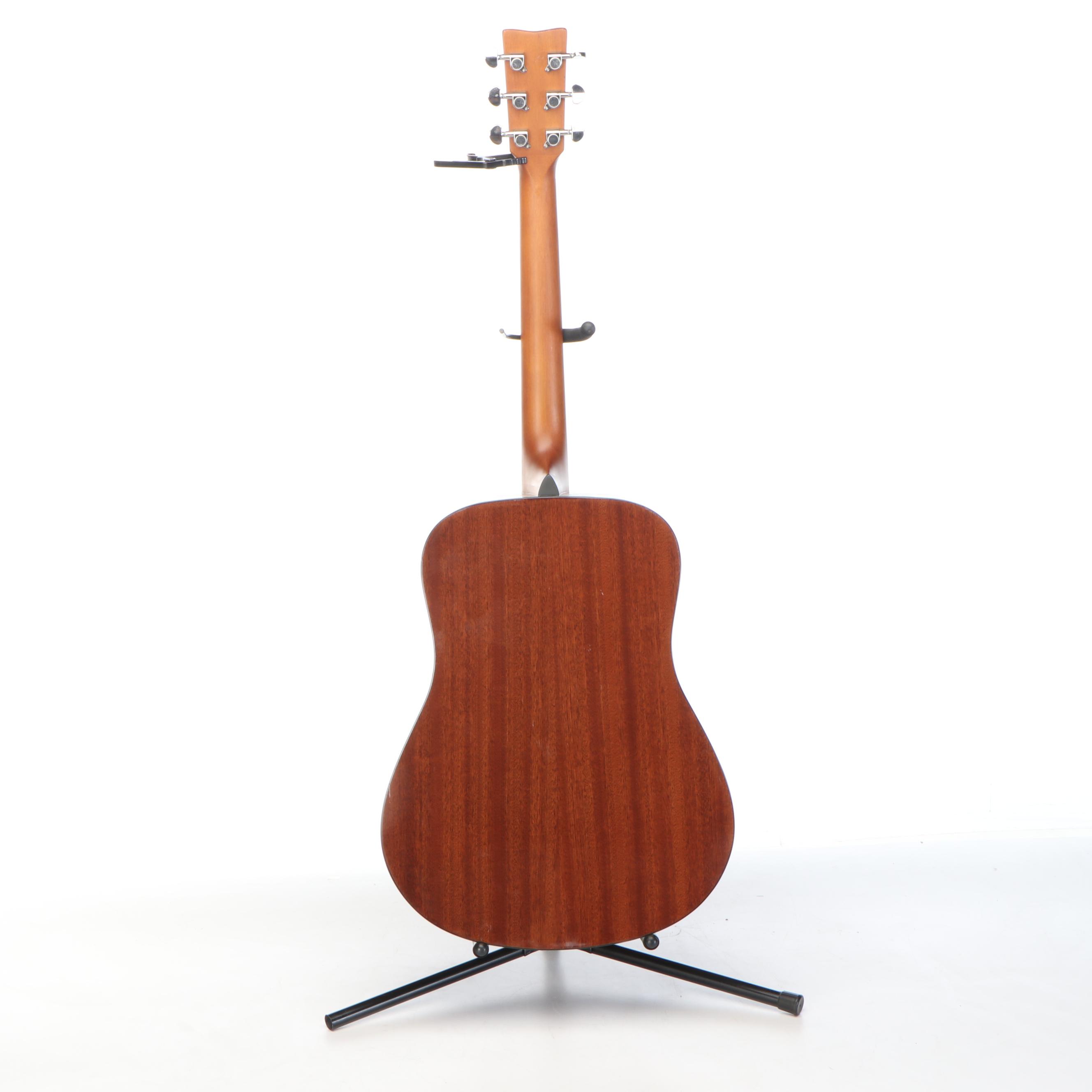 Yamaha F325D Dreadnought Acoustic Six-String Guitar