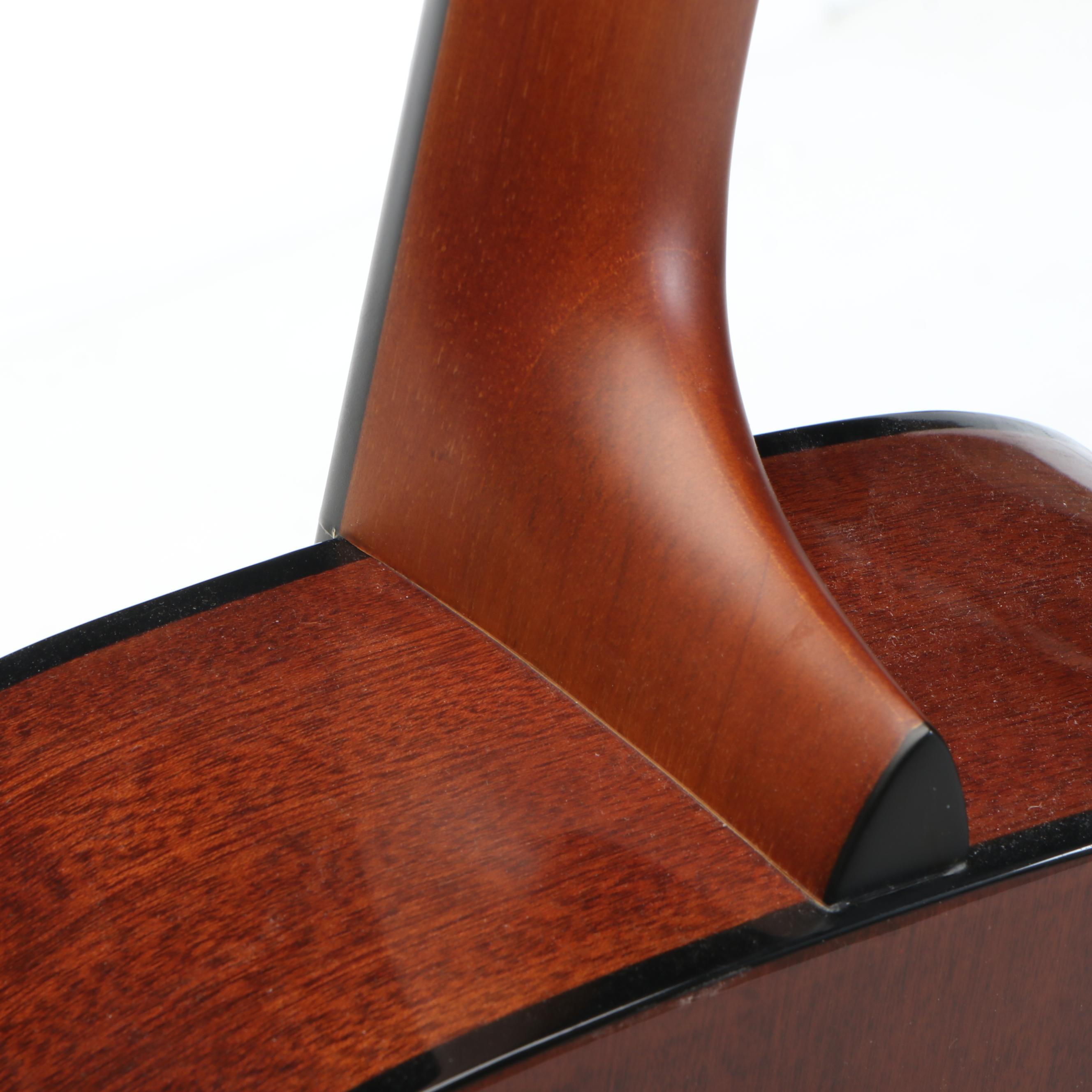 Yamaha F325D Dreadnought Acoustic Six-String Guitar