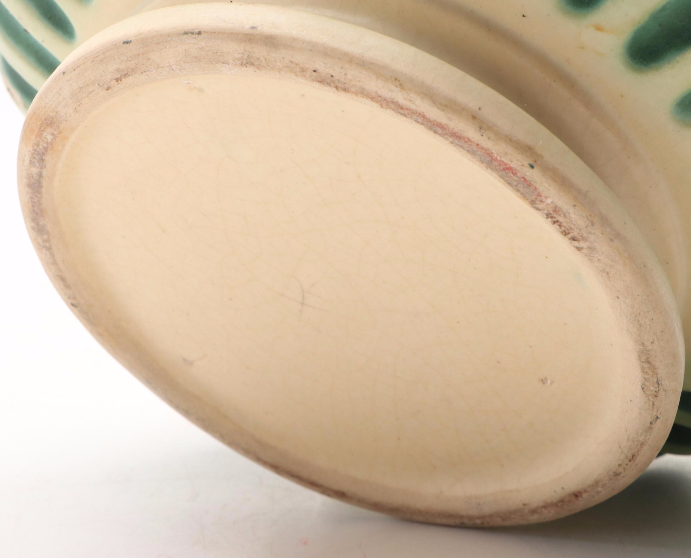 Roseville Pottery "Corinthian" Jardinière, Early to Mid-20th Century