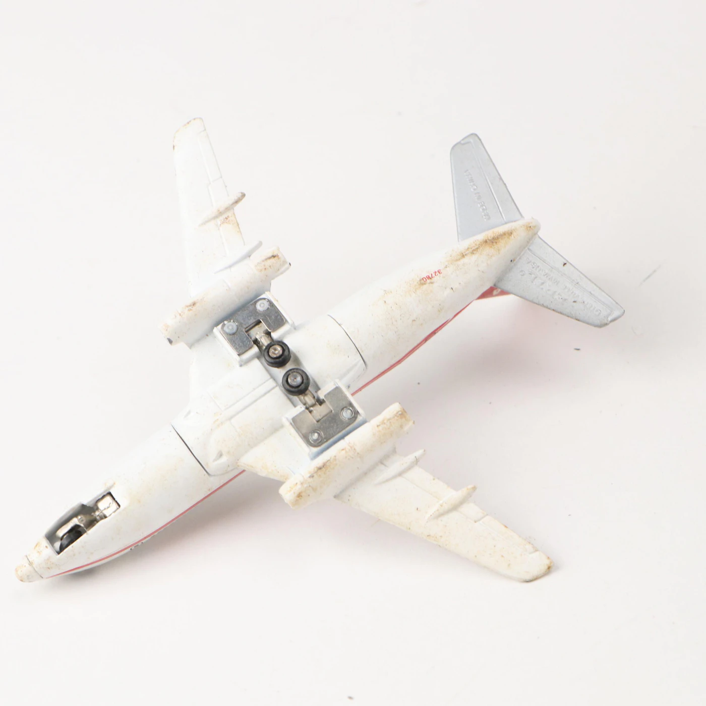 Revell "Douglas DC-7C Swissair" with More Model Airplane Kits and ...
