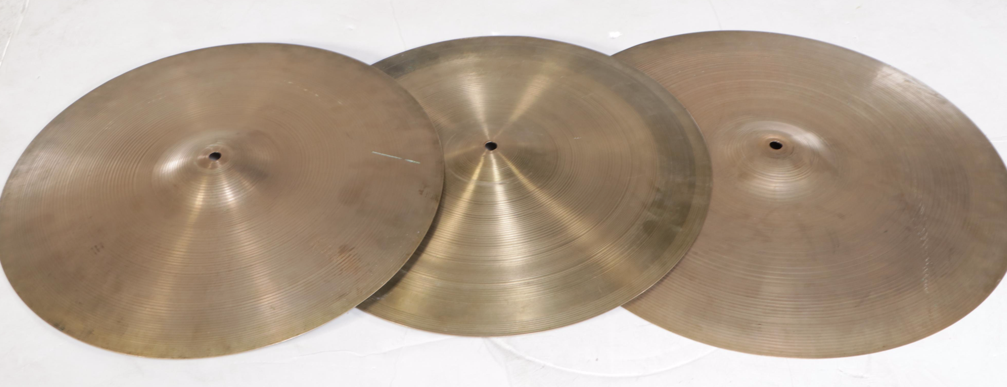 Ludwig Classic Maple Fab in Blue Sparkle Drum Set