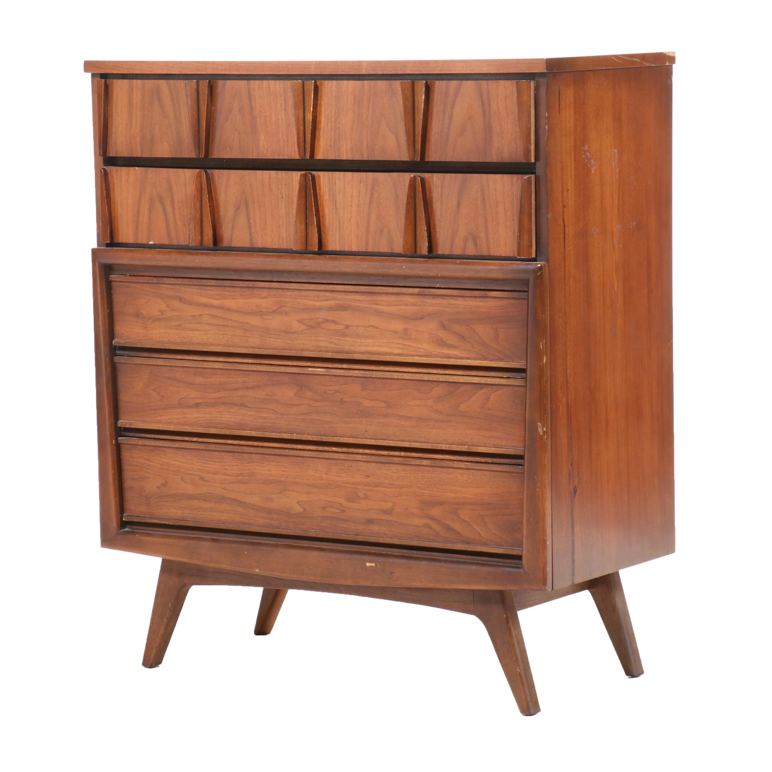 United Furniture Corp. Mid Century Modern Walnut Chest of Drawers