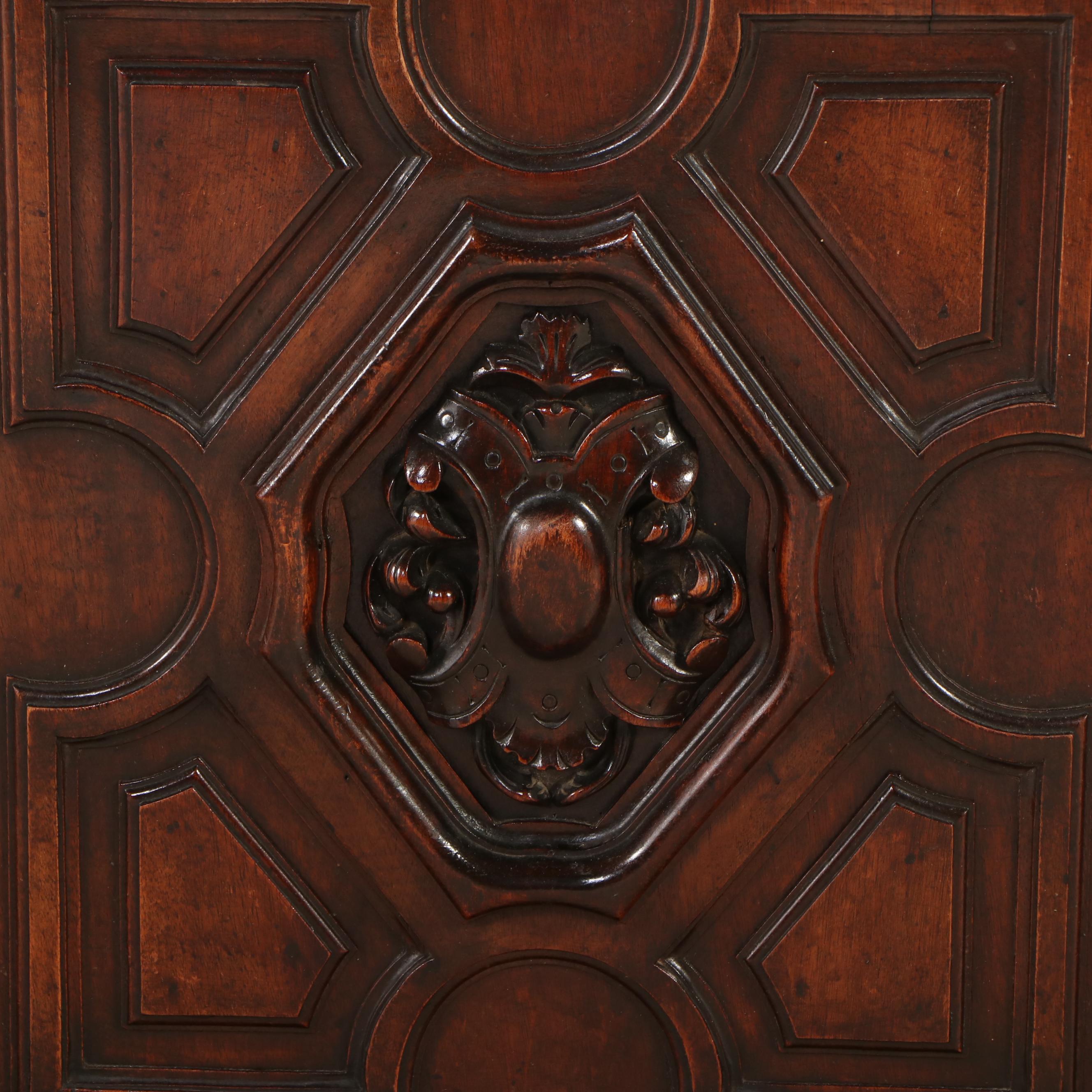 Renaissance Style Carved Mahogany Sideboard with Hutch, 19th Century