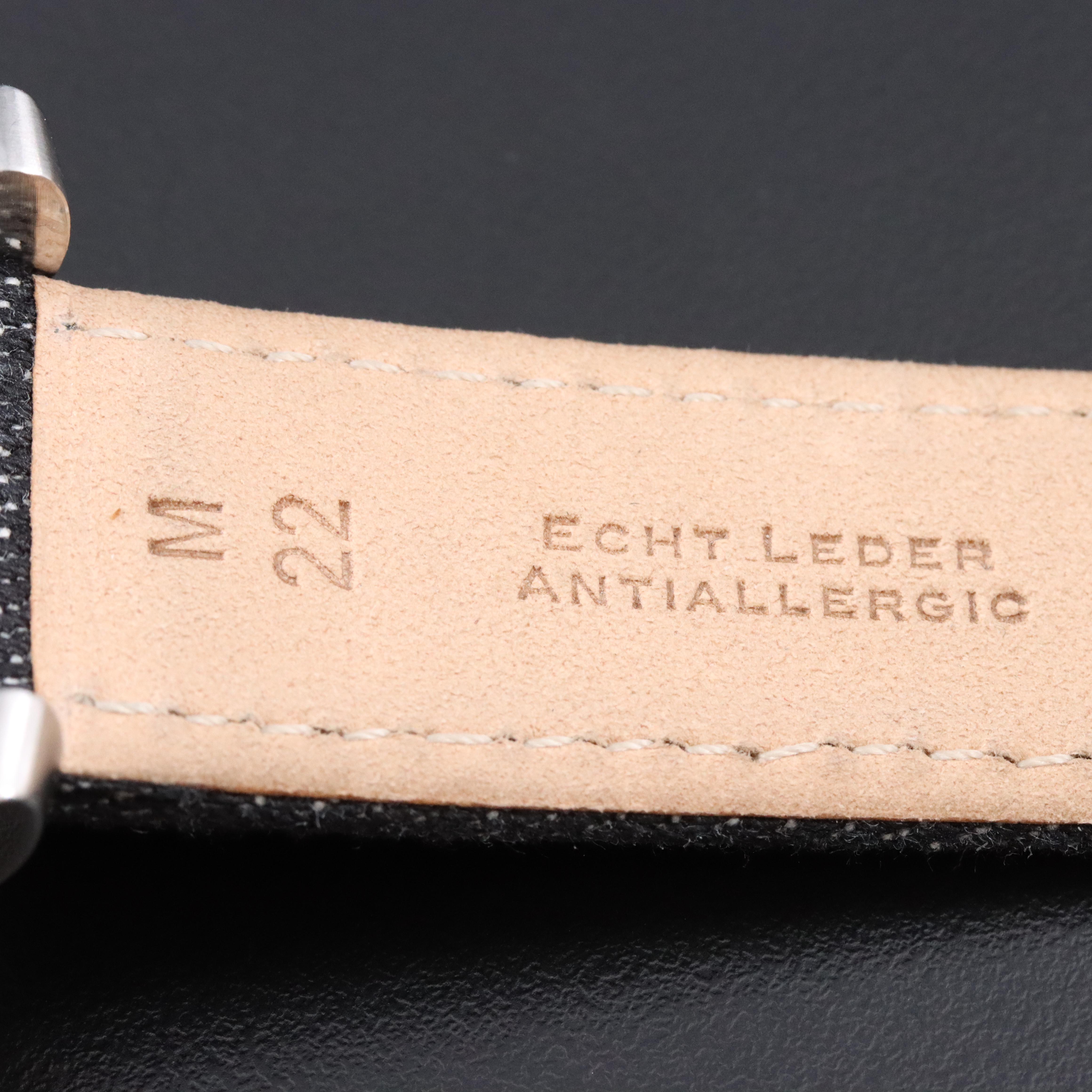 Breitling Avenger Seawolf Steel Yellow 45MM Automatic Wristwatch