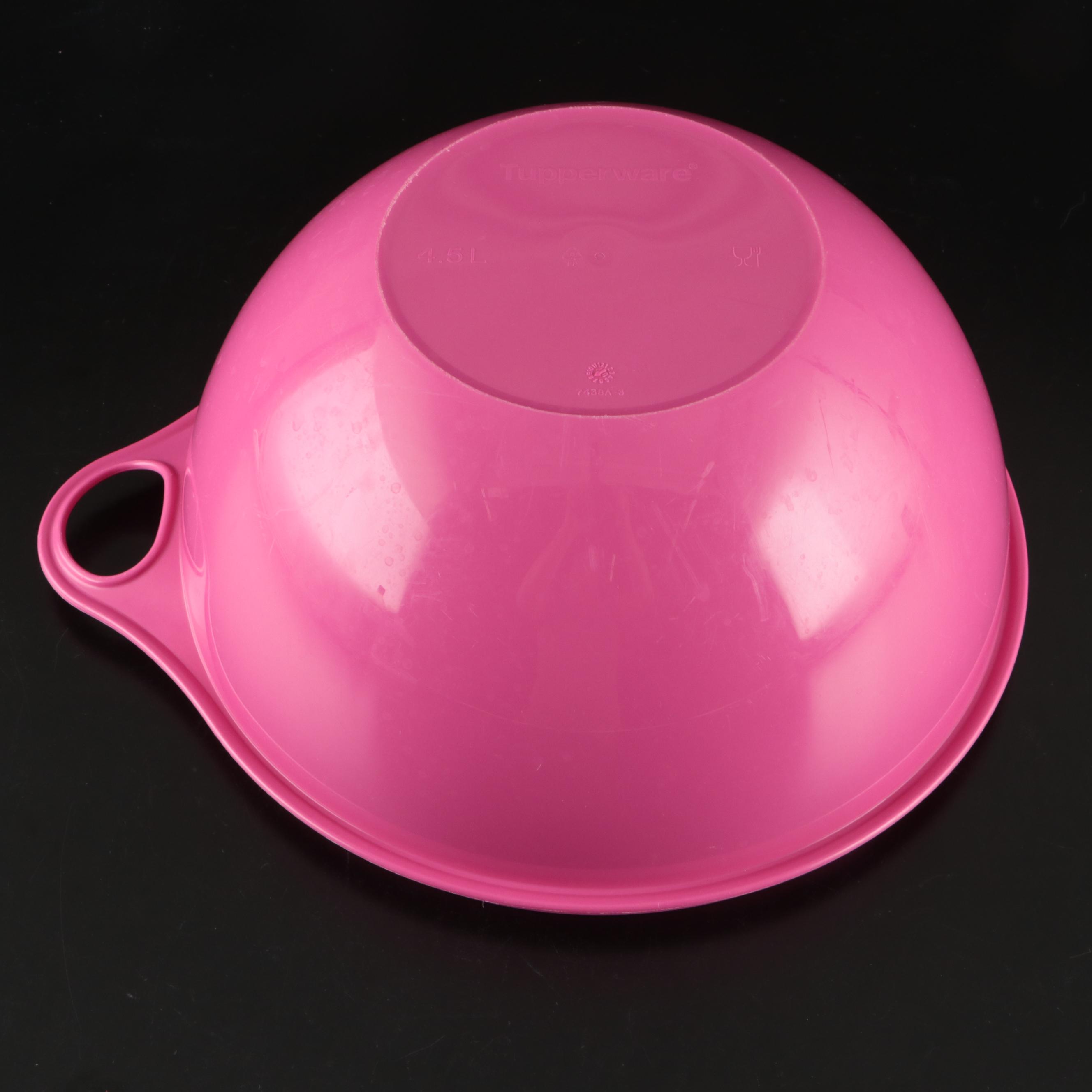 Rubbermaid with Tupperware Plastic Food Storage and Serving Containers