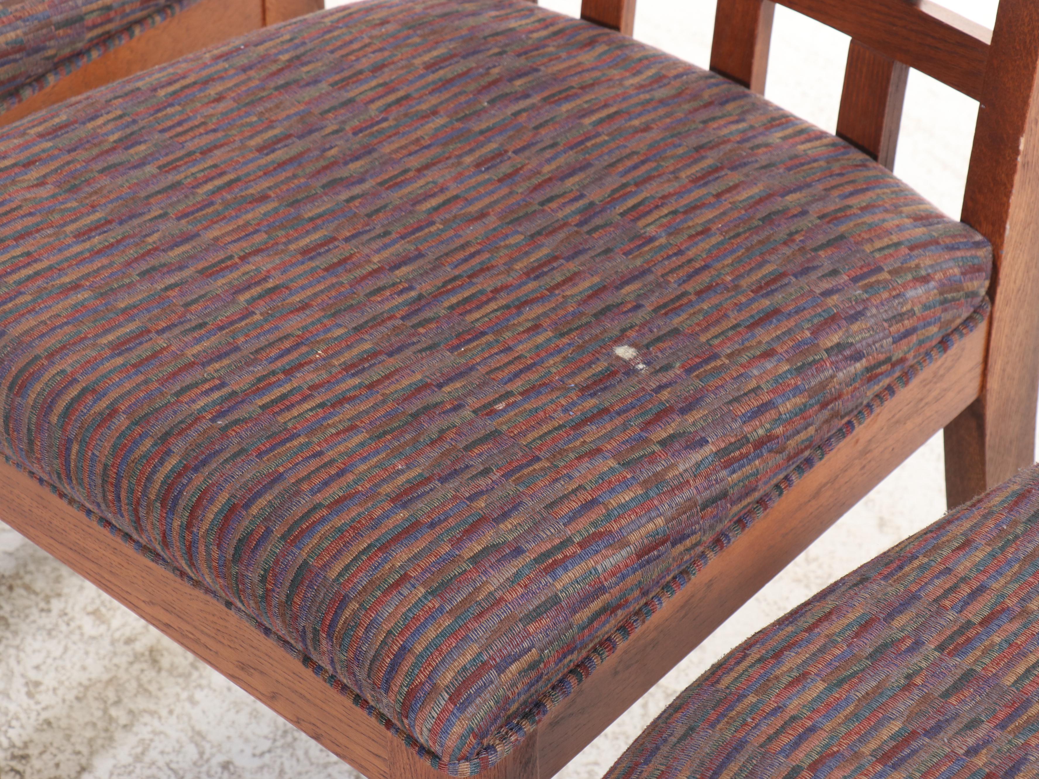 Universal Furniture Ltd. Arts & Crafts Style Oak Dining Set with Lazy Susan