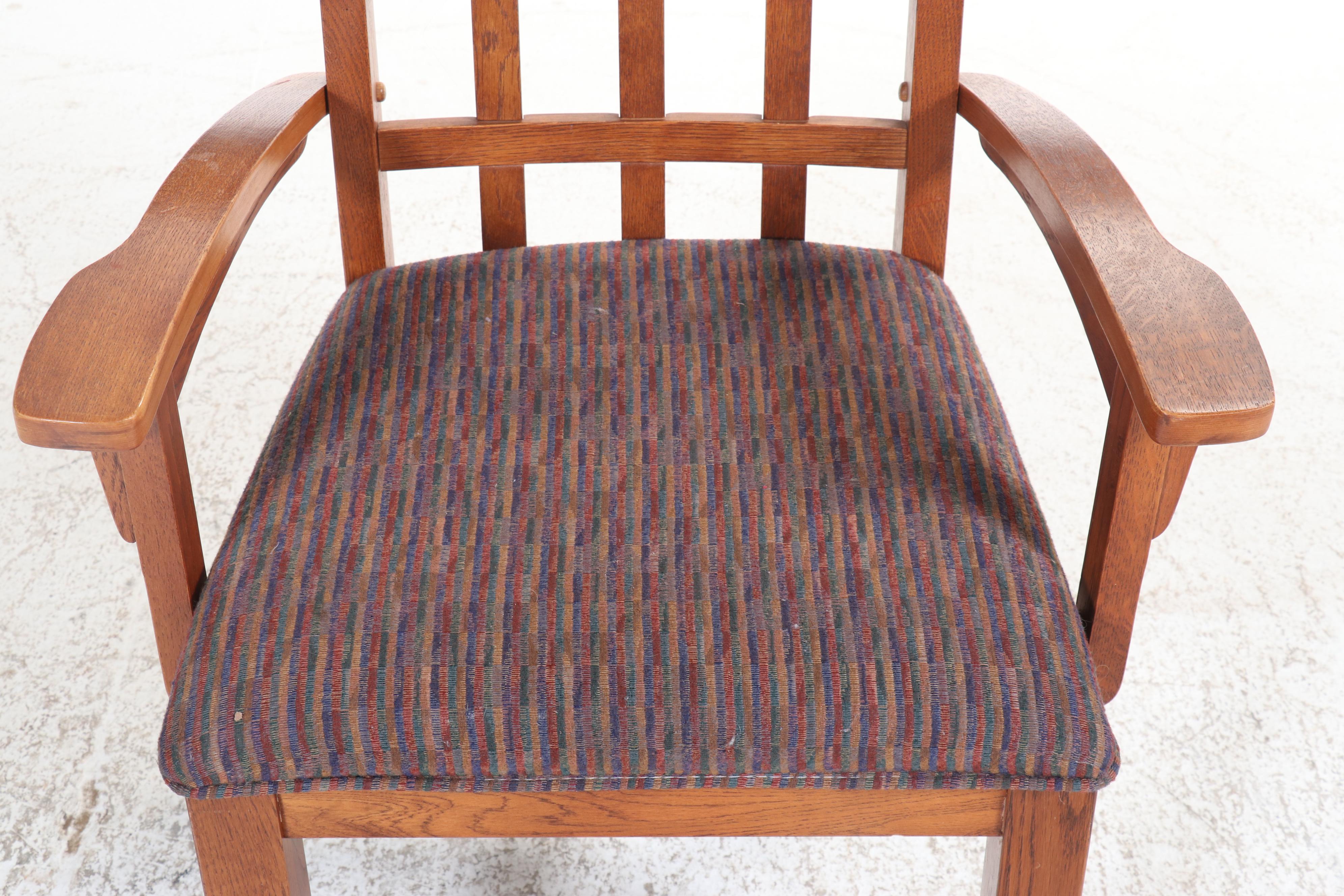 Universal Furniture Ltd. Arts & Crafts Style Oak Dining Set with Lazy Susan