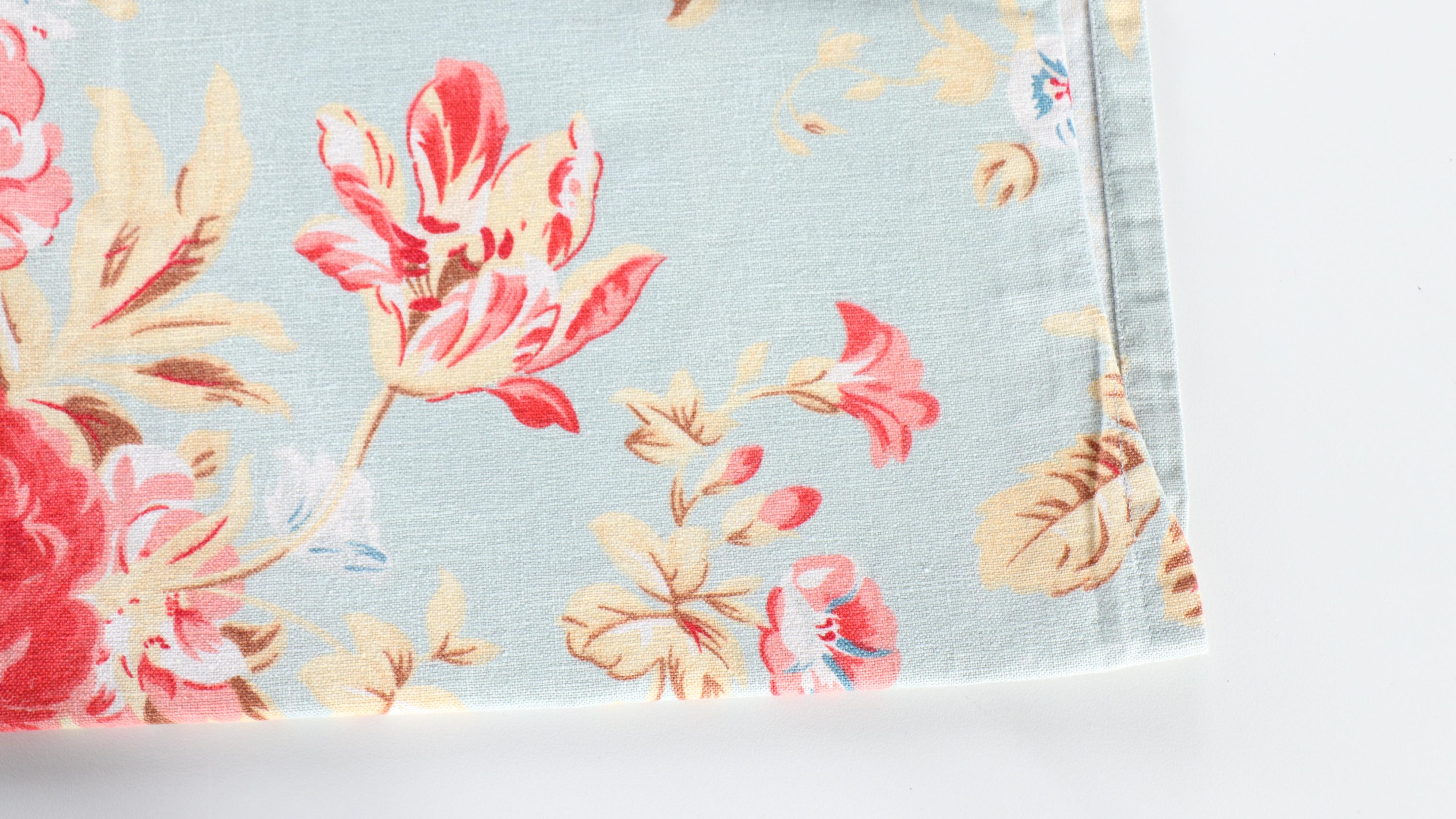 Pottery Barn Cotton Quilt and Shams, Bolster Cover with King Size Bed Skirt