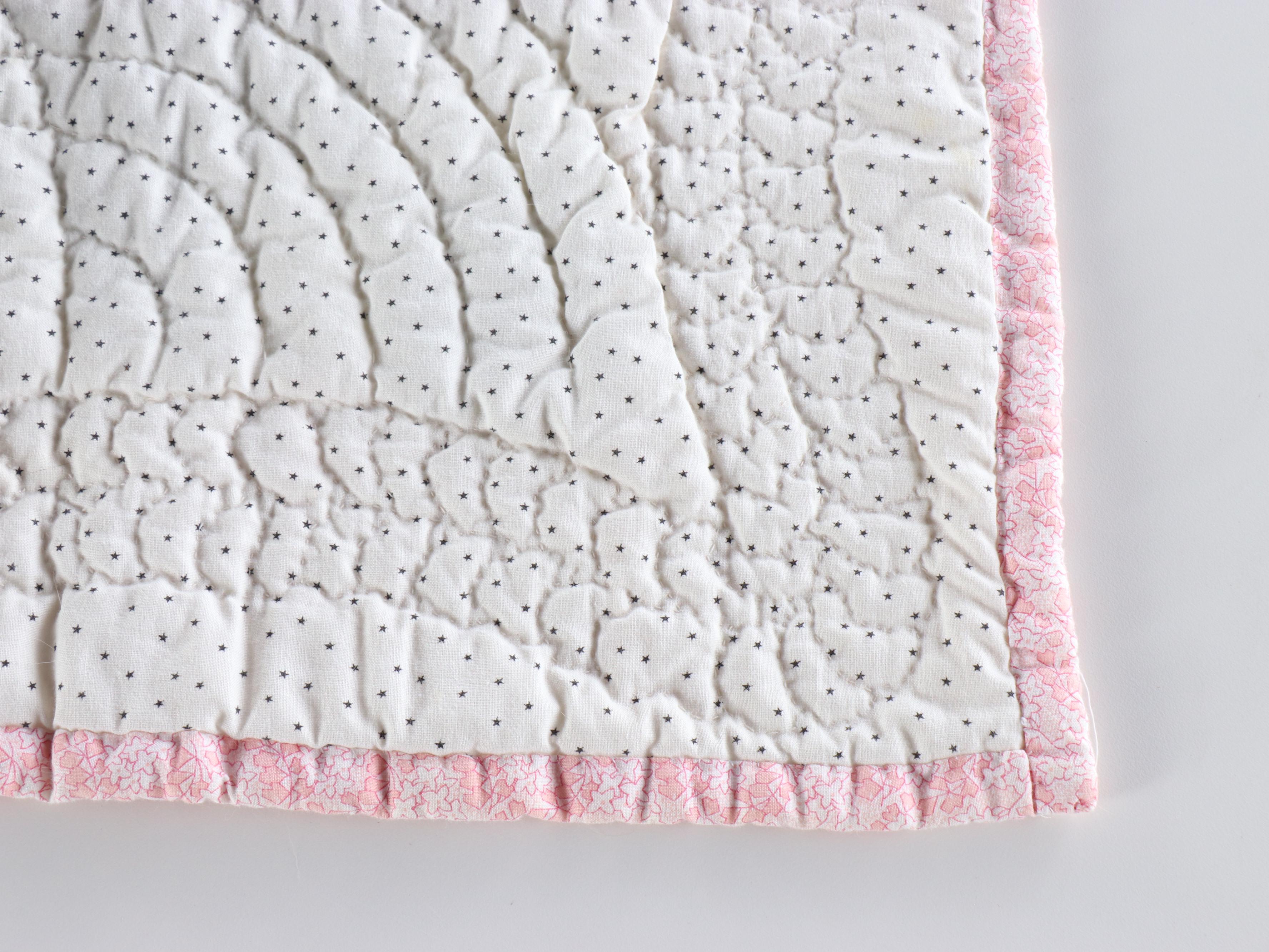 Portico 1000 TC Queen Sheet Set, Handmade Quilt & Four Twin Sheet Sets