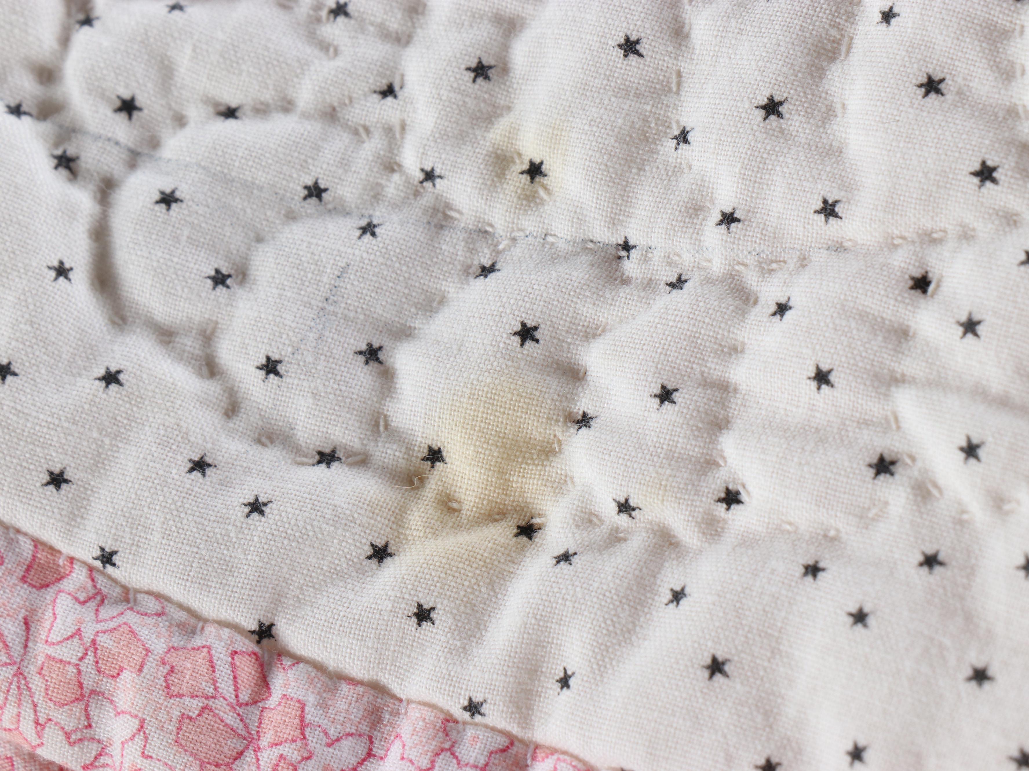 Portico 1000 TC Queen Sheet Set, Handmade Quilt & Four Twin Sheet Sets