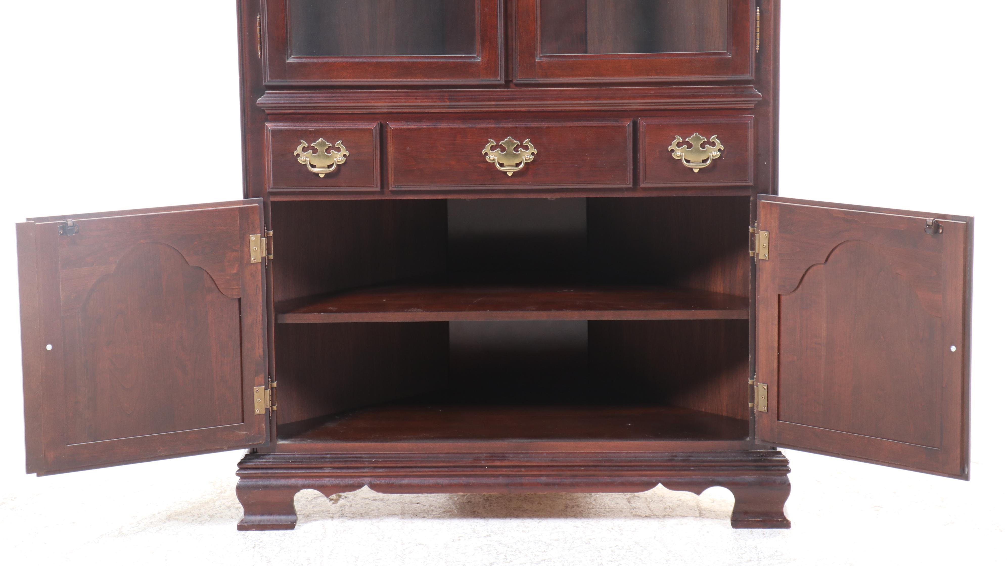 Kincaid "Cherry Mountain III" Colonial Style Cherry Corner Cabinet, Late 20th C.