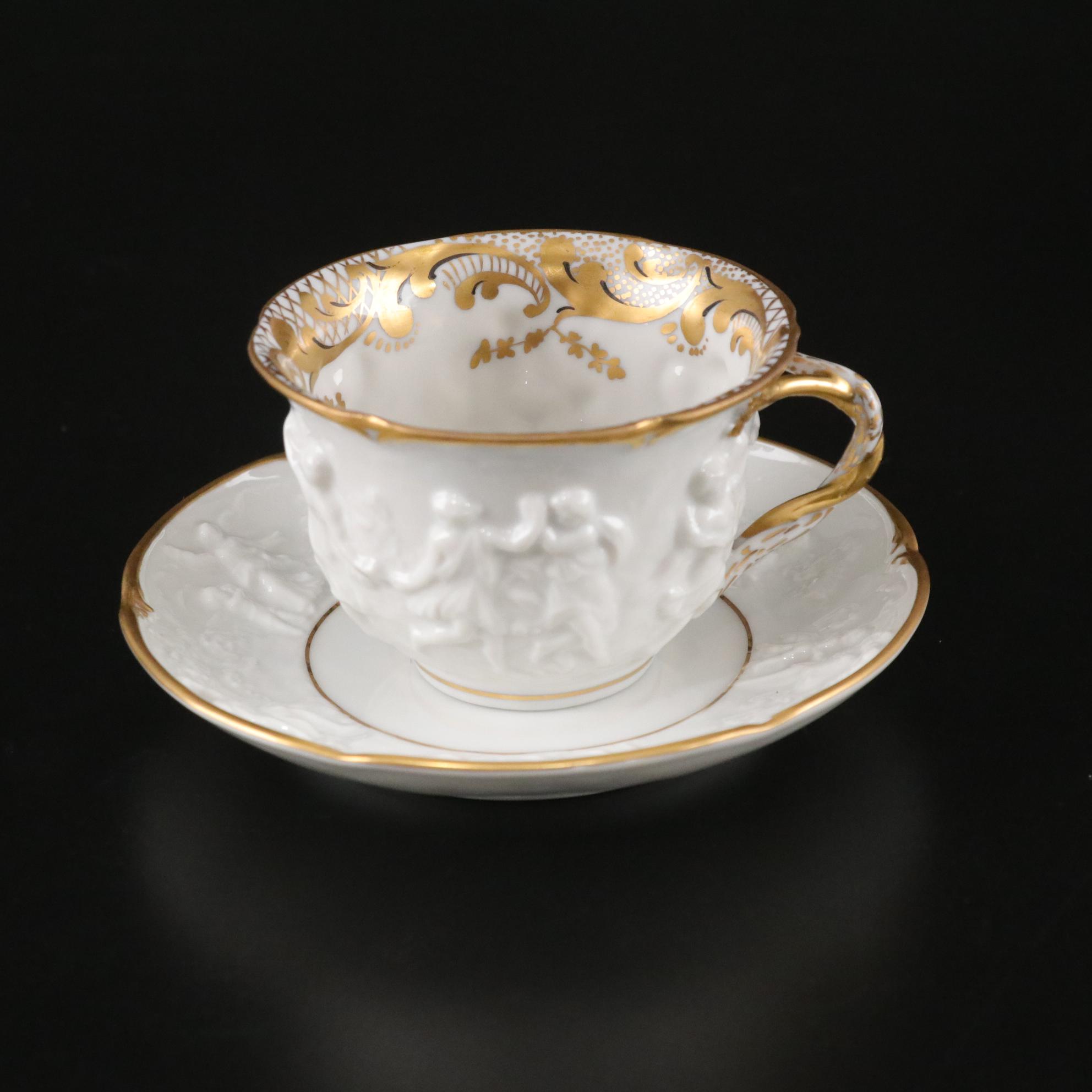 Ernst Bohne "Napoleon & Josephine" Porcelain Dinnerware Set