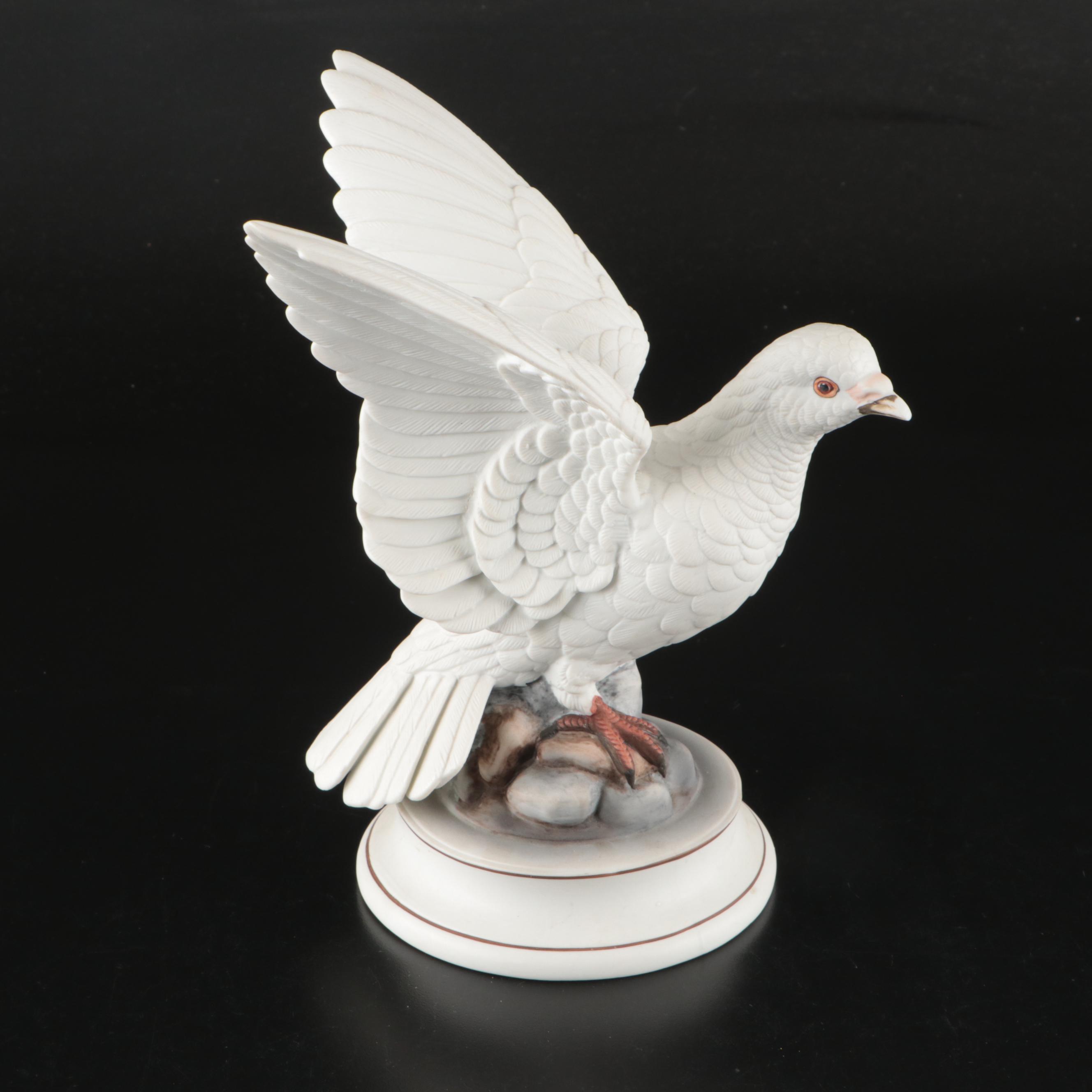 Andrea by Sadek White Dove Figurine with Jardinia Chant D'Amour Dove Cachepot