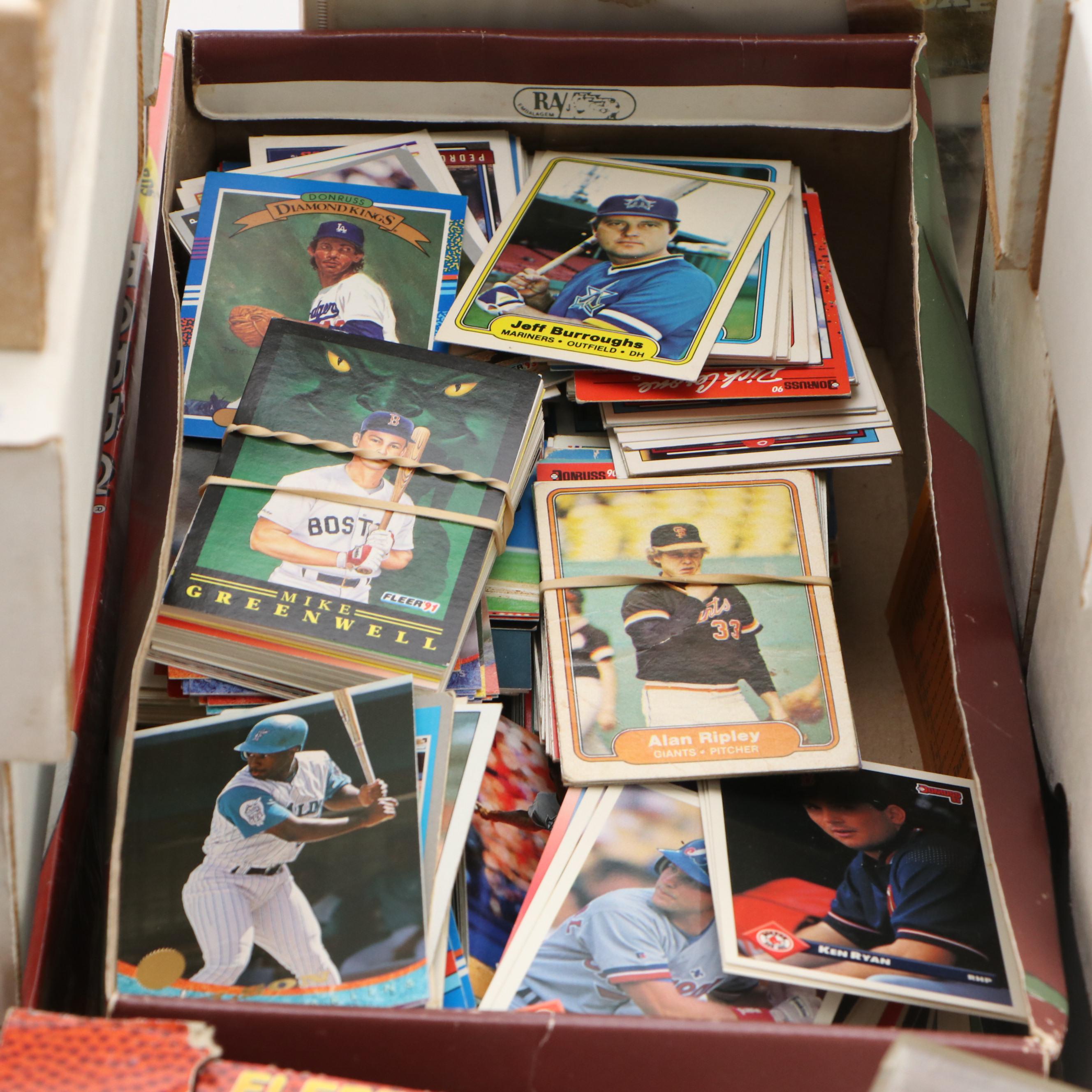 10,000+ Sports Card Lot Featuring Roger Clemens and Mike Piazza Rookie Cards