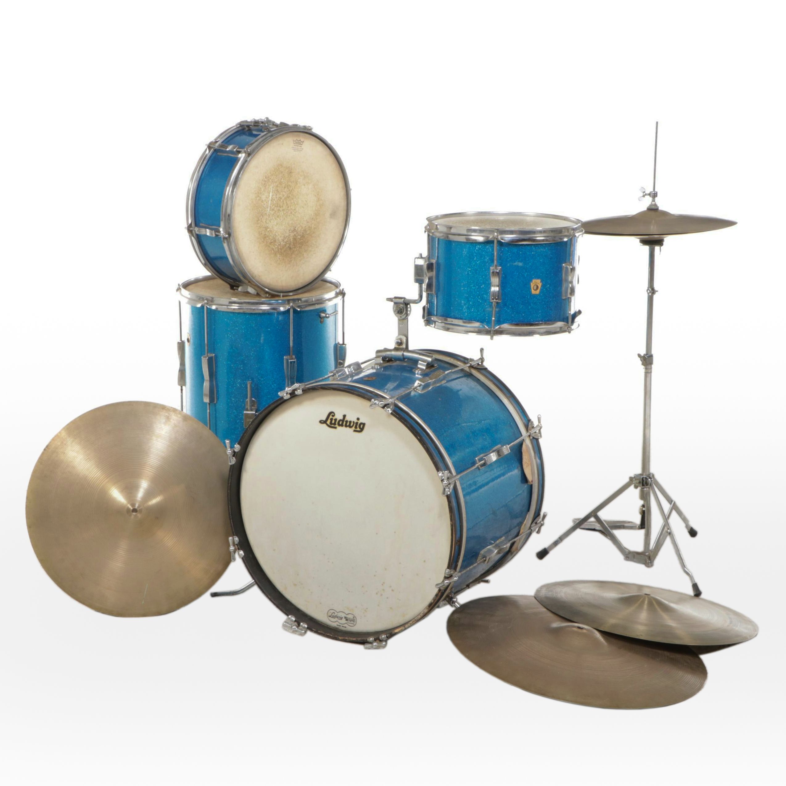 Ludwig Classic Maple Fab in Blue Sparkle Drum Set