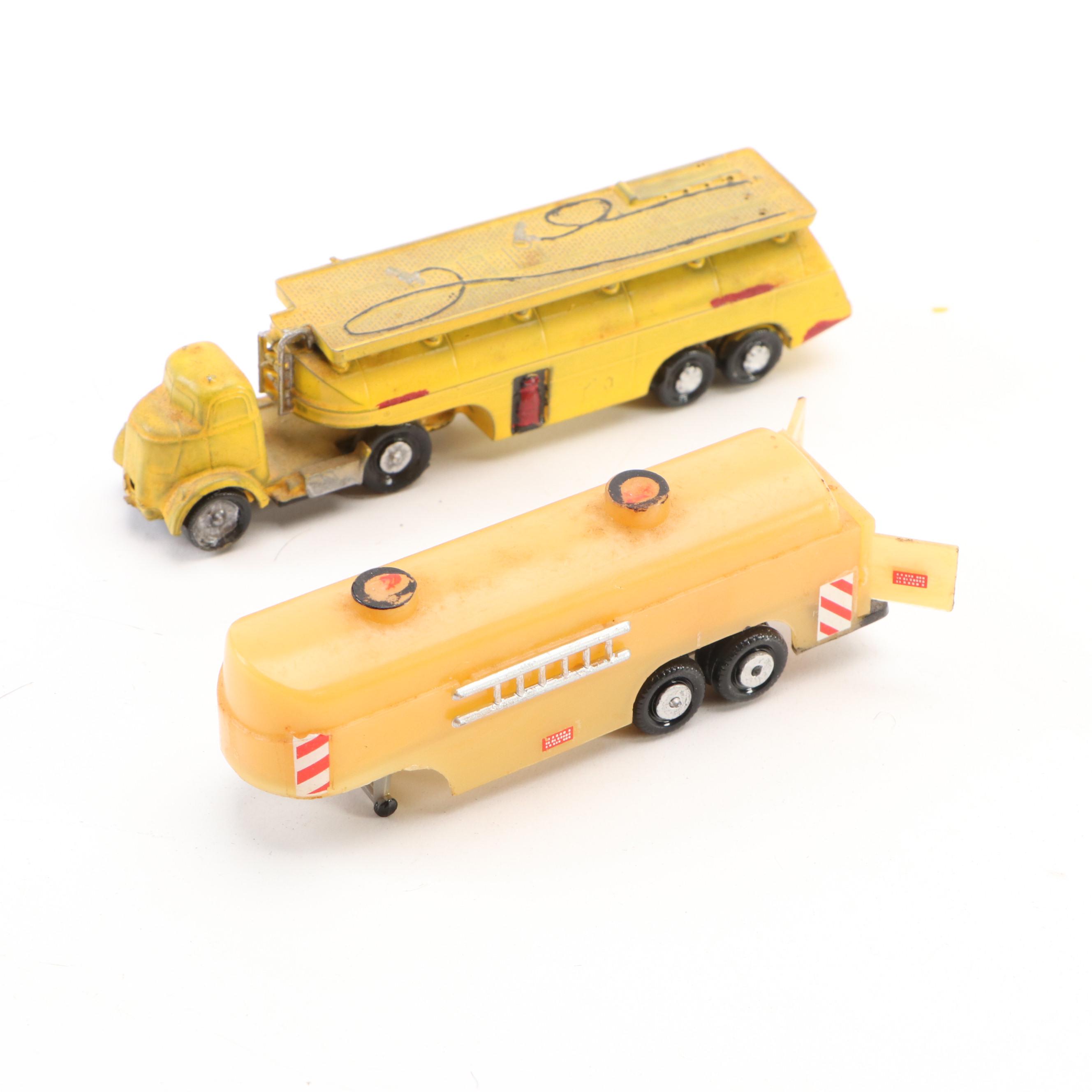 B-52 Stratofortress, Cessna A-37 Dragonfly and More Model Airplanes