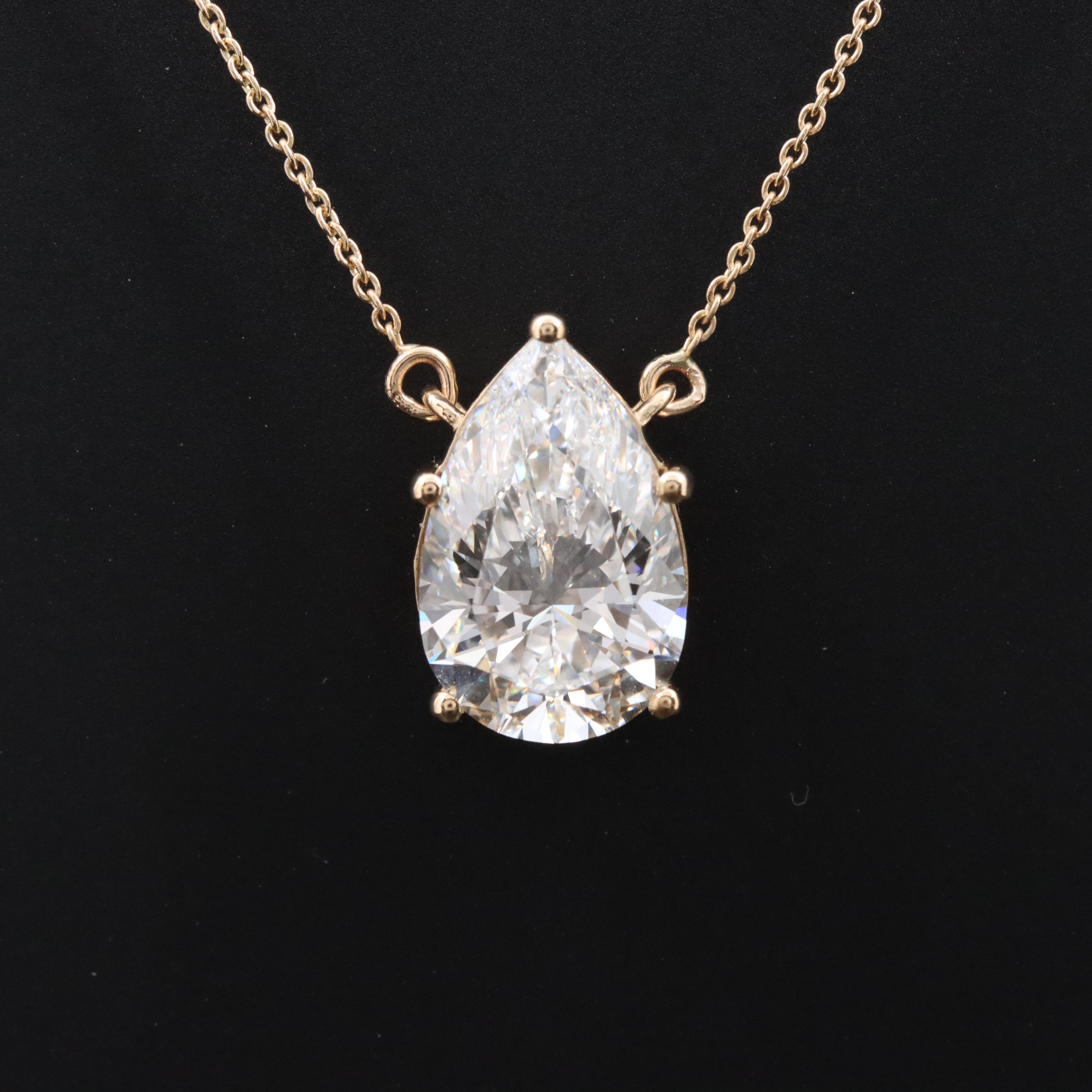 18K 5.69 CT Lab Grown Diamond Solitaire Necklace with IGI Report