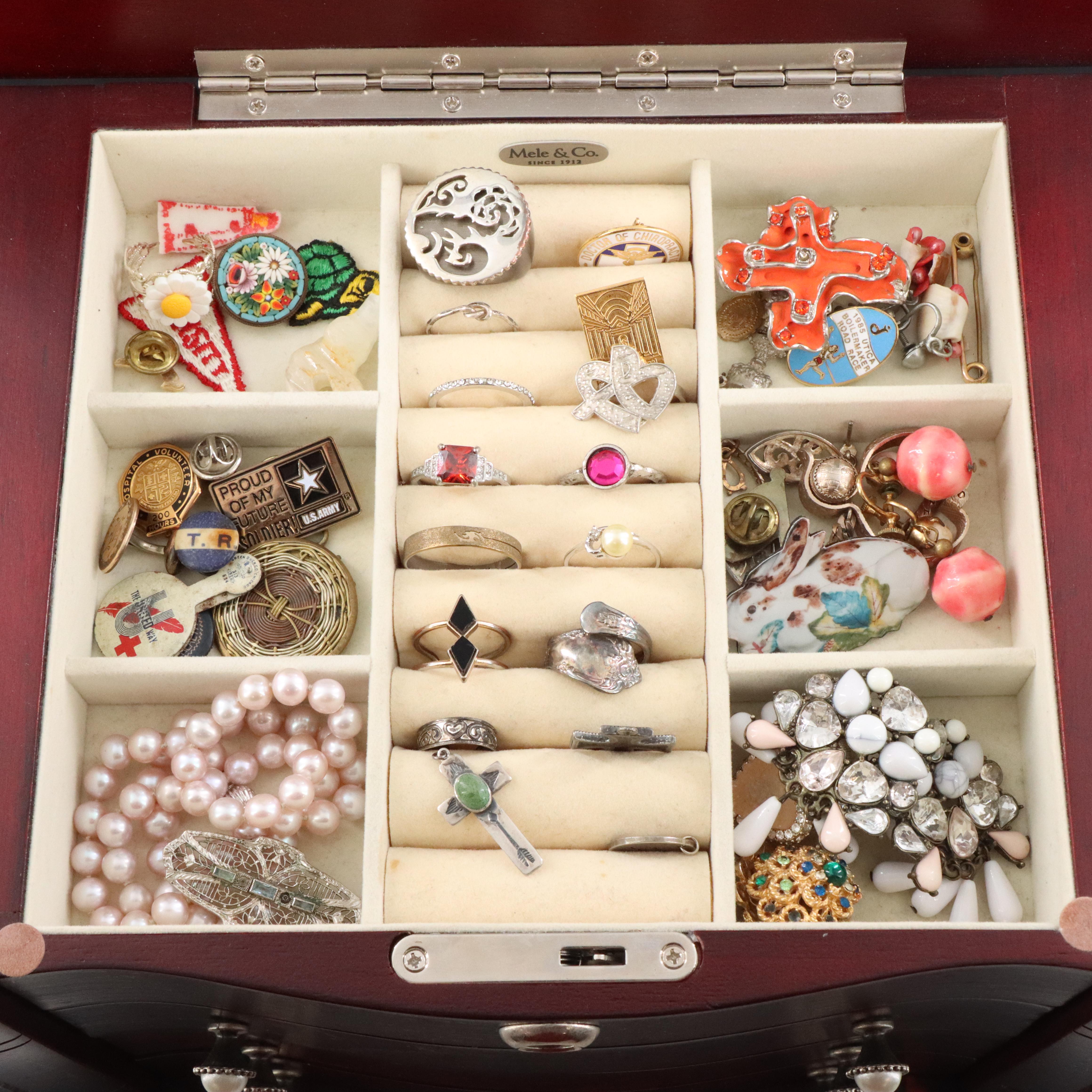 Uncommon Discoveries: Jewelry Collection