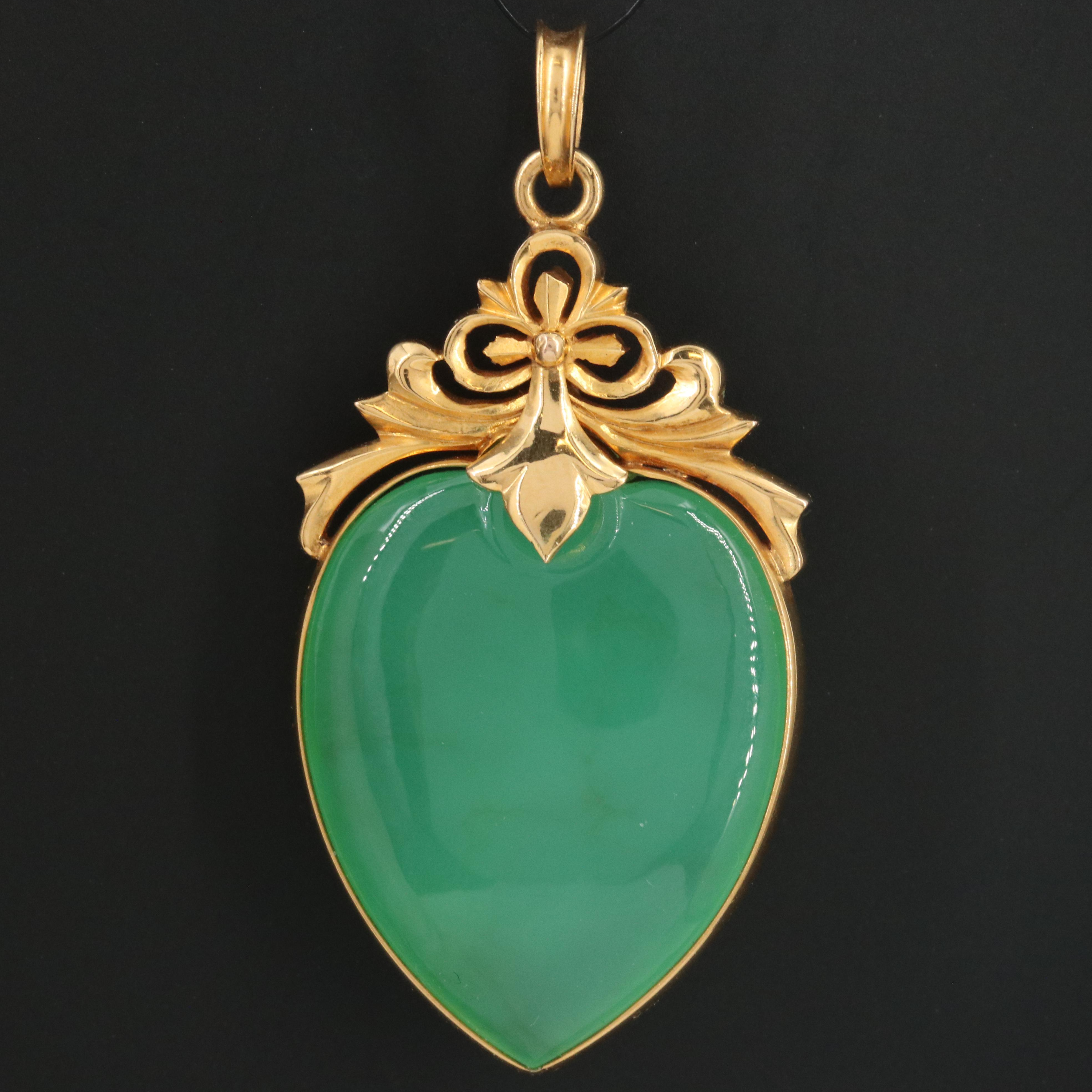 10K Chrysoprase Heart Pendant