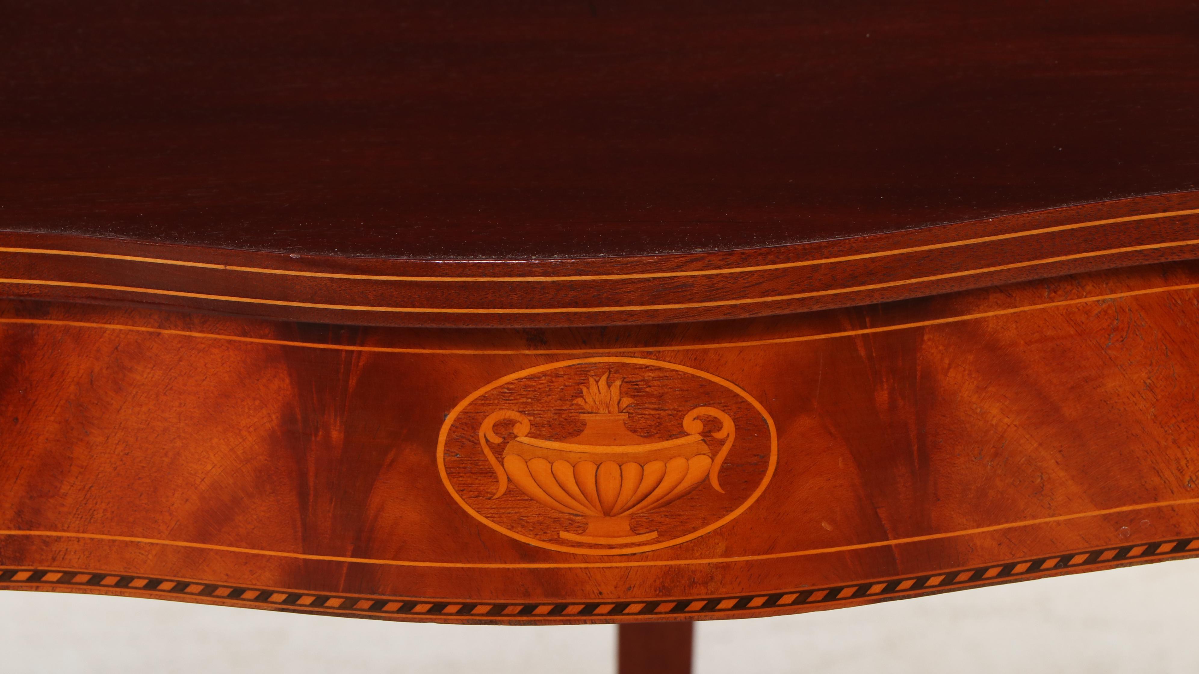 Hepplewhite Style Inlaid Mahogany Games Table, Late 19th/Early 20th Century