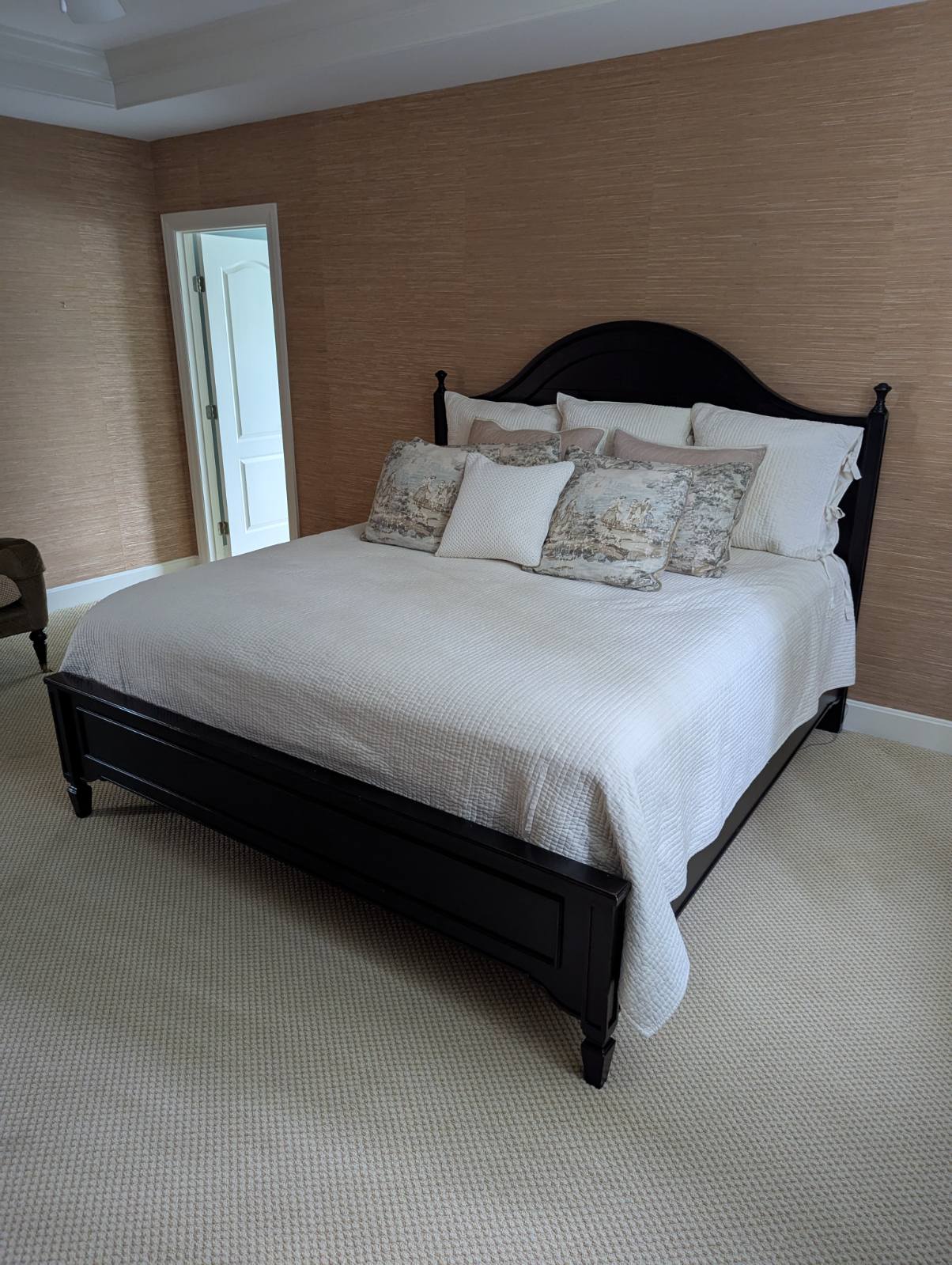 Stanley Furniture King Black Painted Panel Bed, Bedding and Accent Pillows