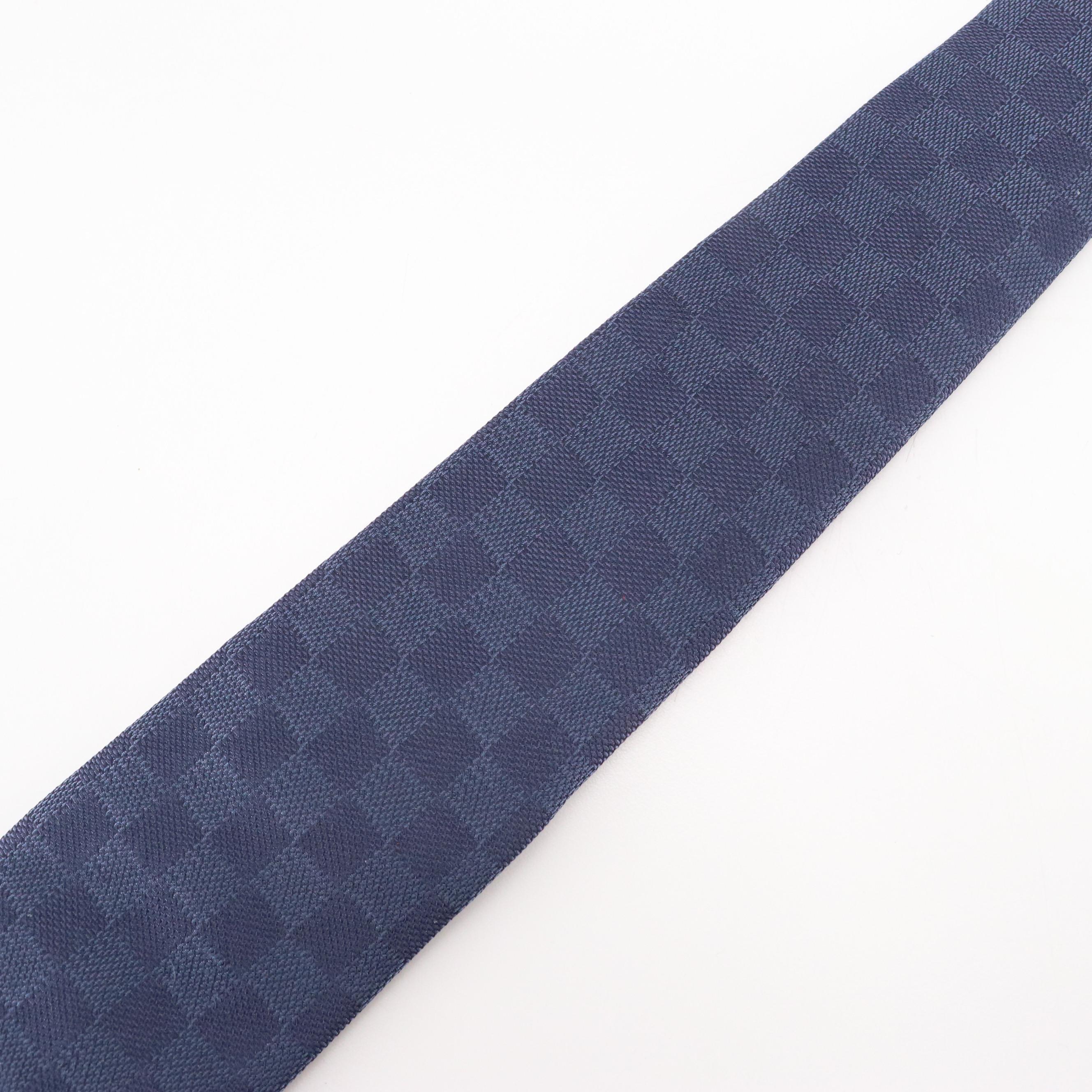 Louis Vuitton Damier Classique Tie in Marine Silk Jacquard with Box