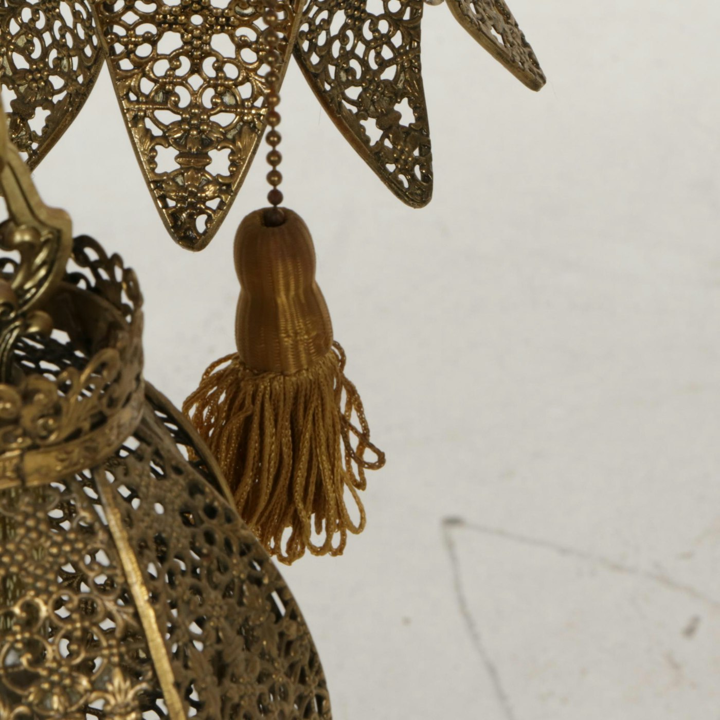 Hollywood Regency Style Filigree Tulip Swag Lamp, 1960s EBTH