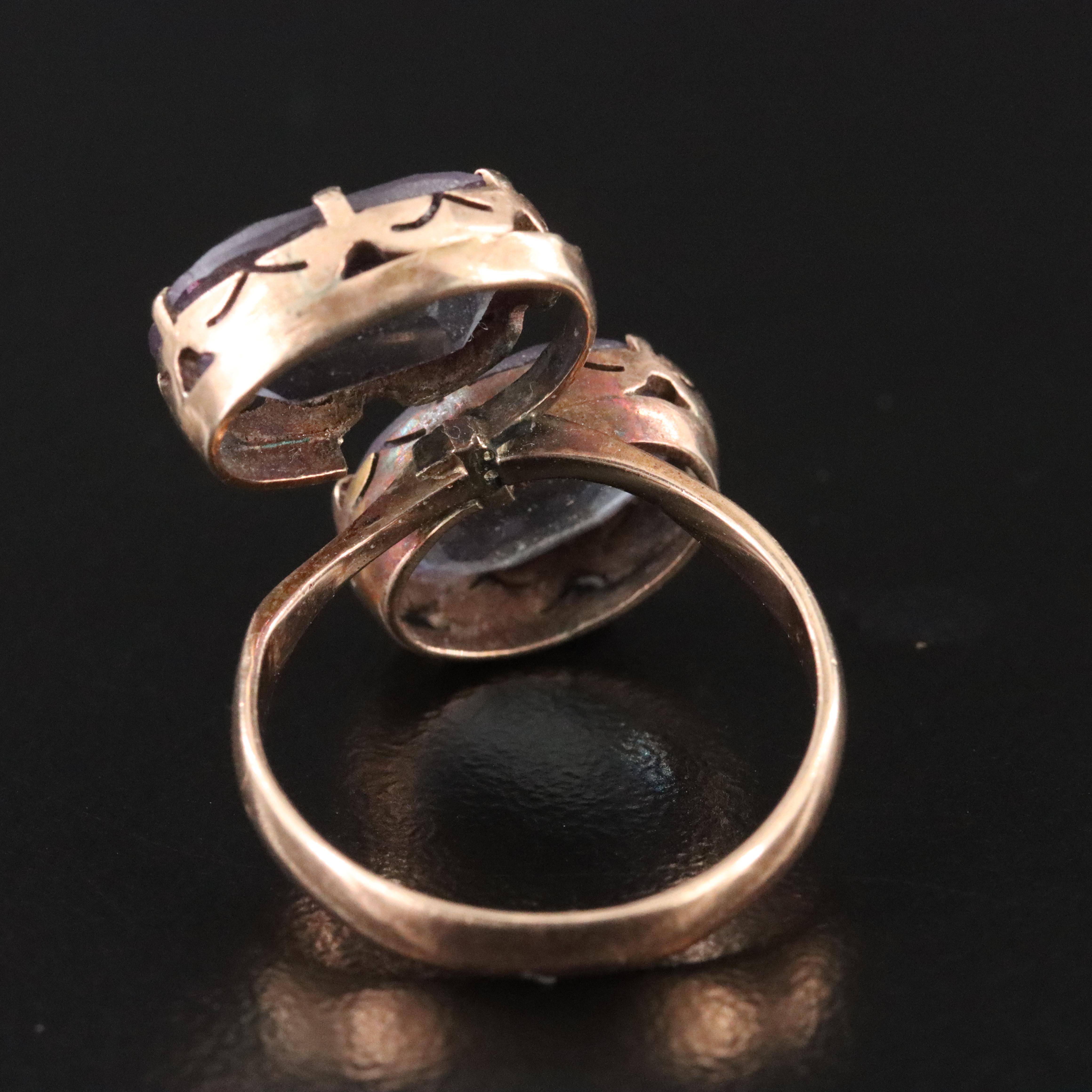 Vintage 10K Rose Gold Color Change Sapphire Toi et Moi Ring