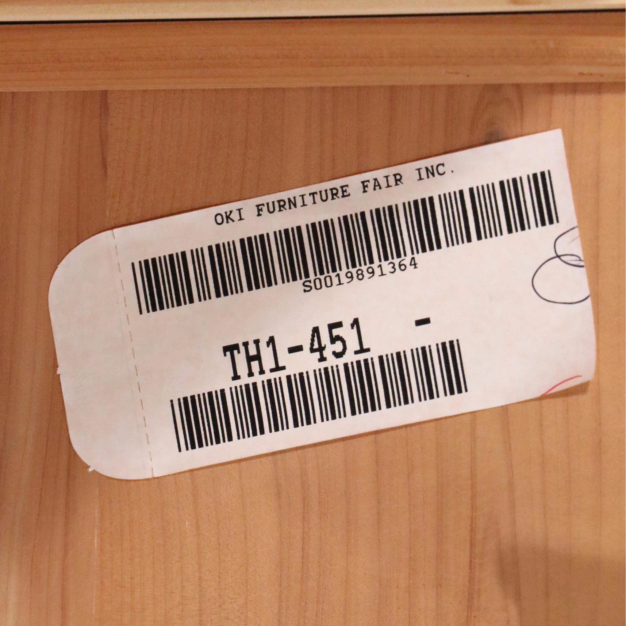 Oki Furniture Fair Shaker Style Cherry and Cedar Blanket Chest