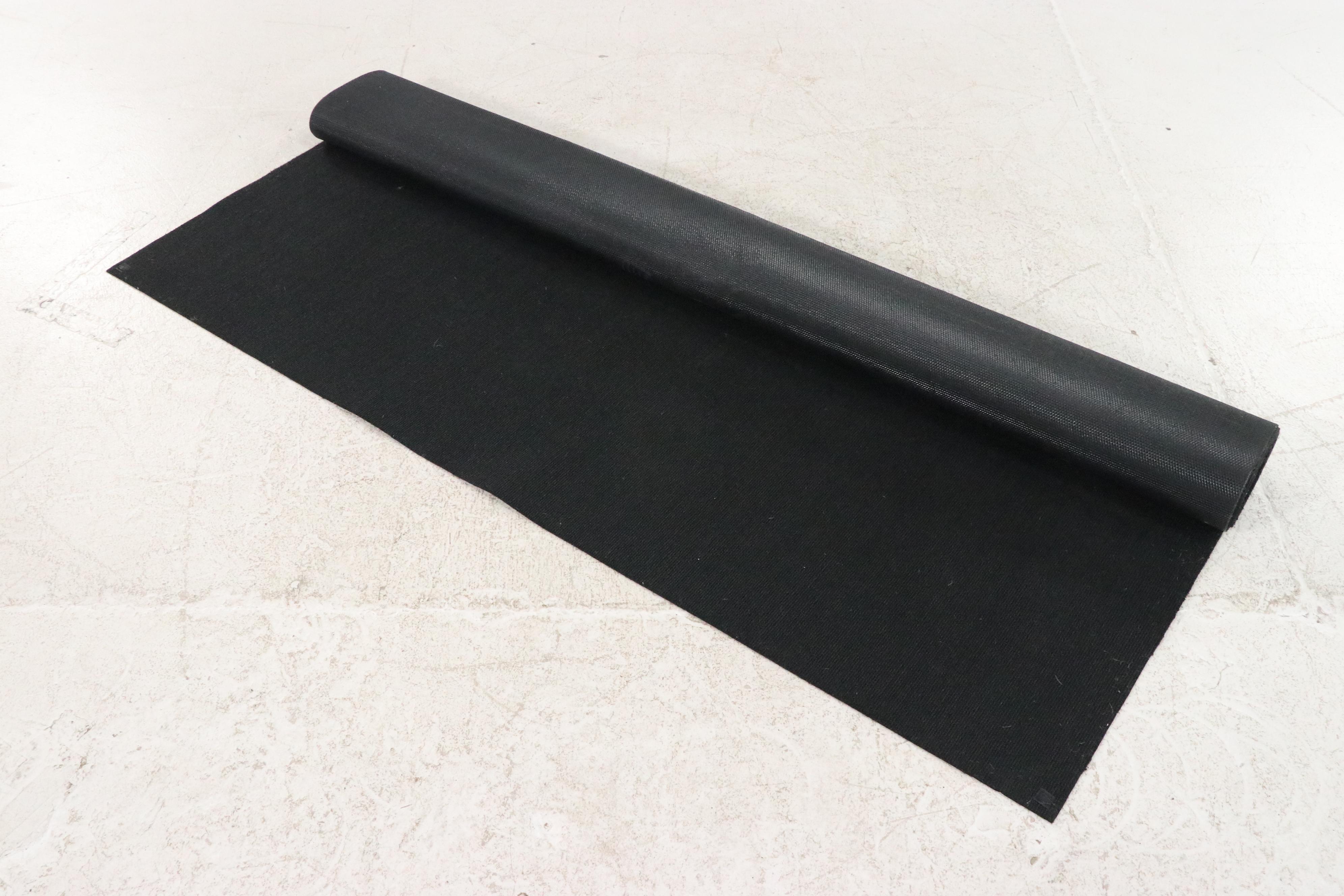 6'1 x 8'11 Machine Made Ruggable Area Rug with Base