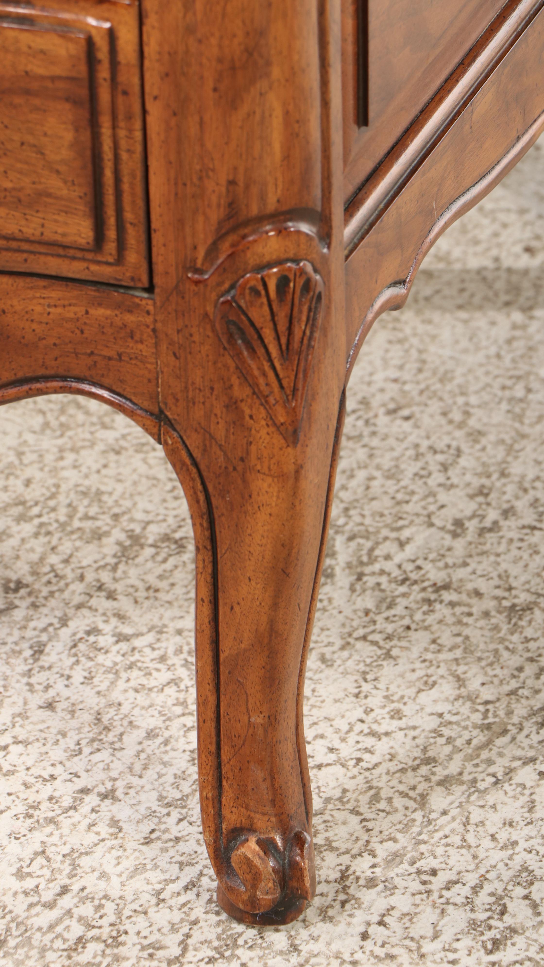 Davis French Provincial Style Pecan End Table, Mid to Late 20th Century