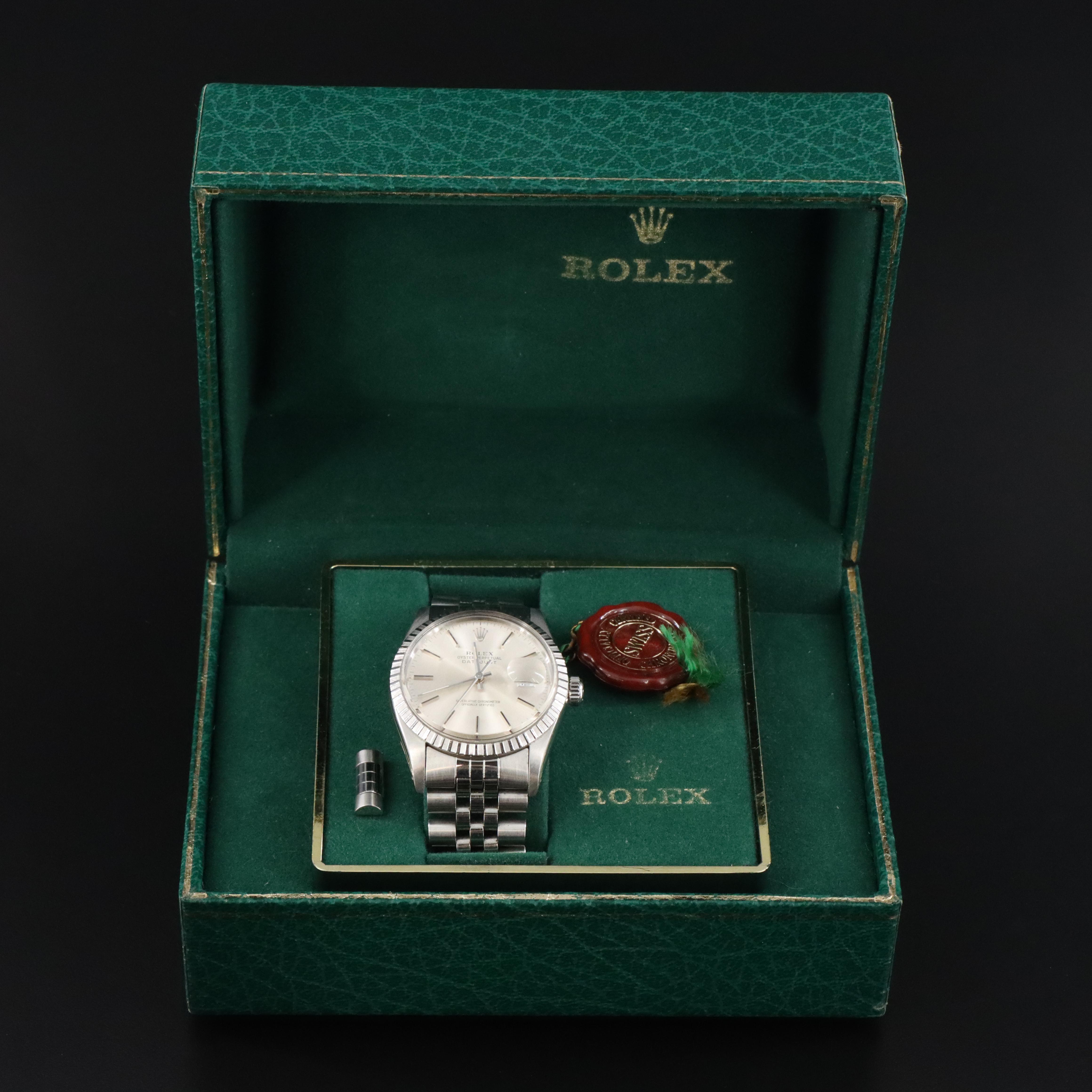 Rolex Datejust 16030 Engine Turned Bezel Silver 36mm Steel Automatic Watch 1984