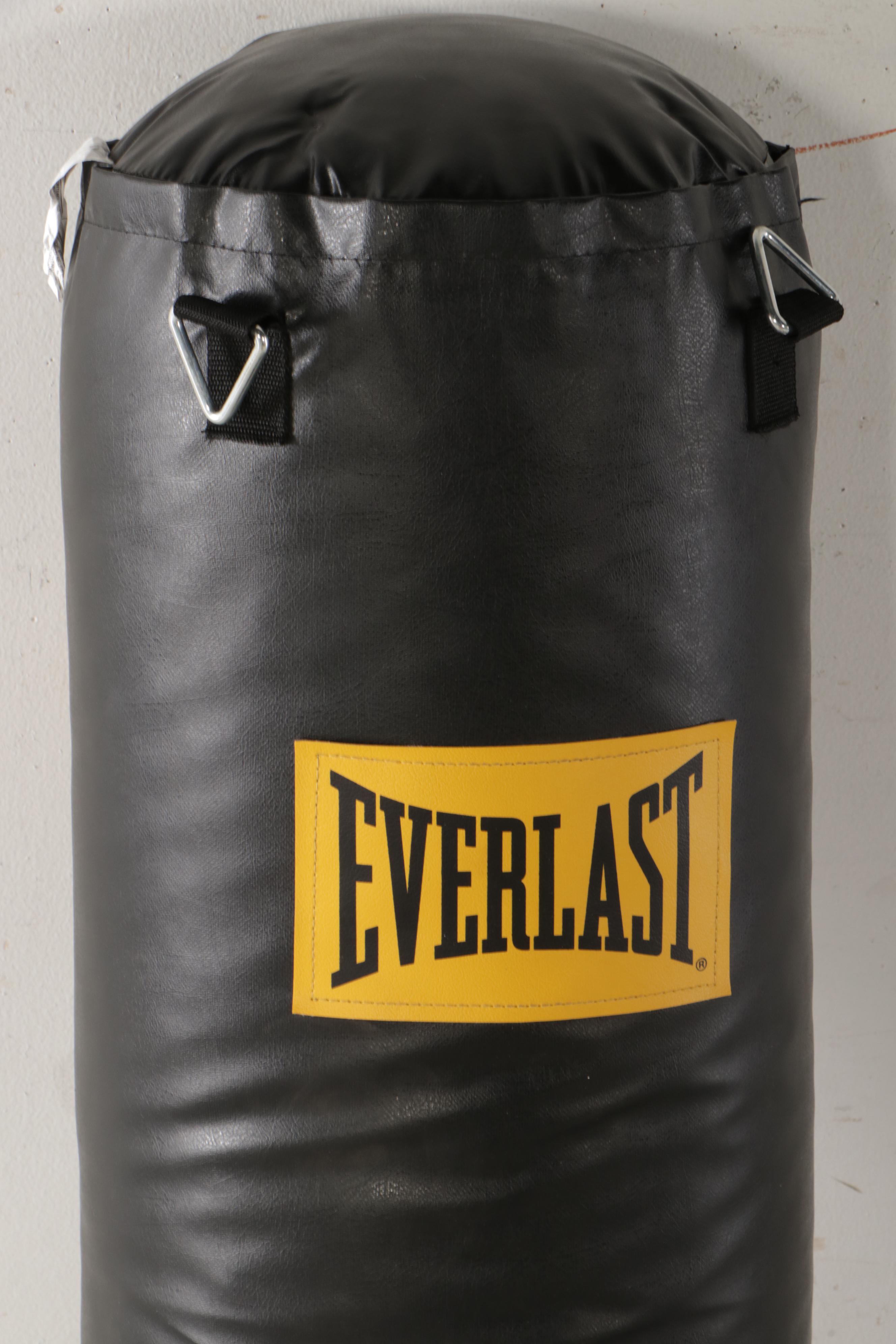 Everlast Punching Bag with Hand-Grips
