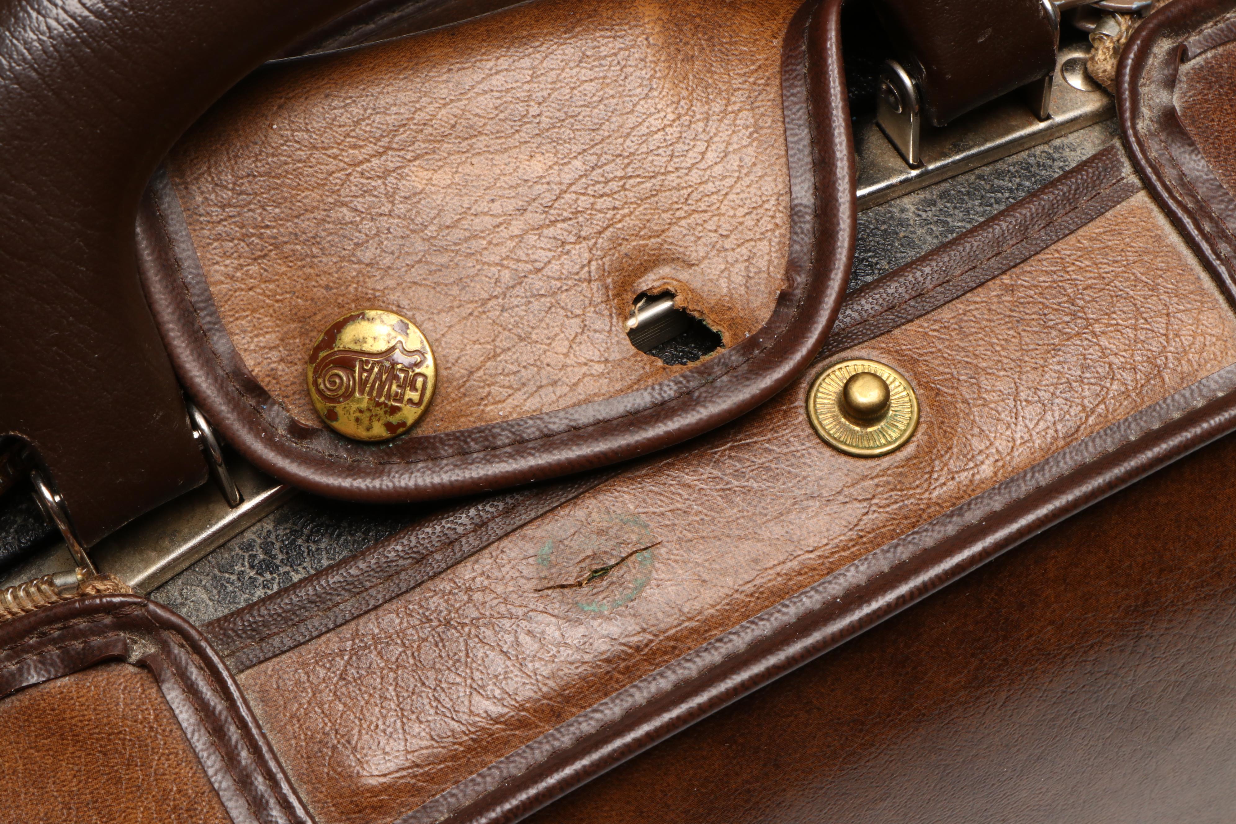 Eugen Gärtner Flame Maple and Ebony 4/4 Violin with Léon Bernardel Bow, 1898