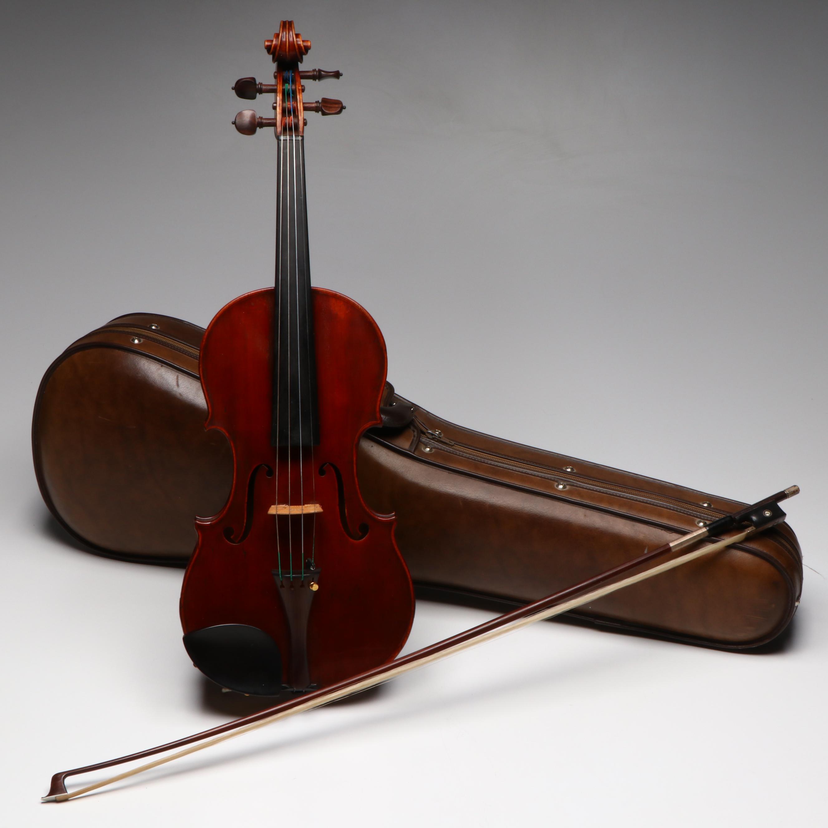 Eugen Gärtner Flame Maple and Ebony 4/4 Violin with Léon Bernardel Bow, 1898