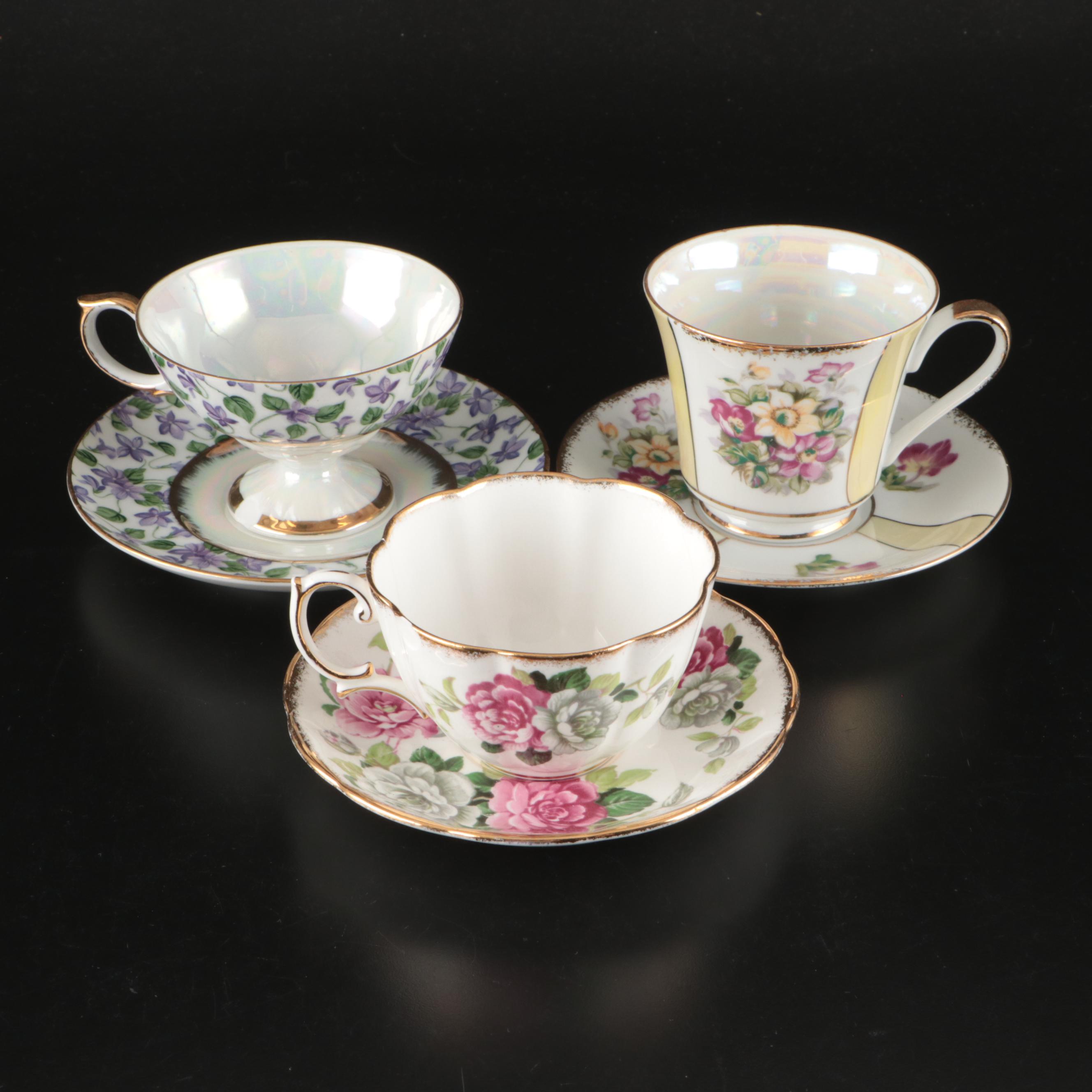 Japanese Satsuma Teapot with Other Demitasse and Teacups, 20th Century