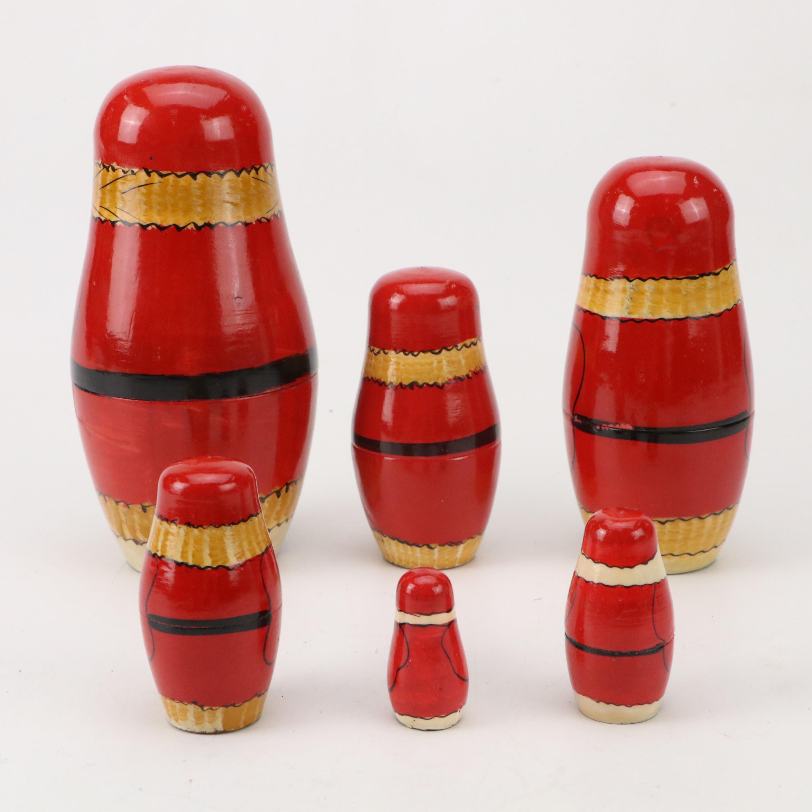 Russian Style Hand-Crafted Santa Matryoshka Dolls with More Christmas Décor