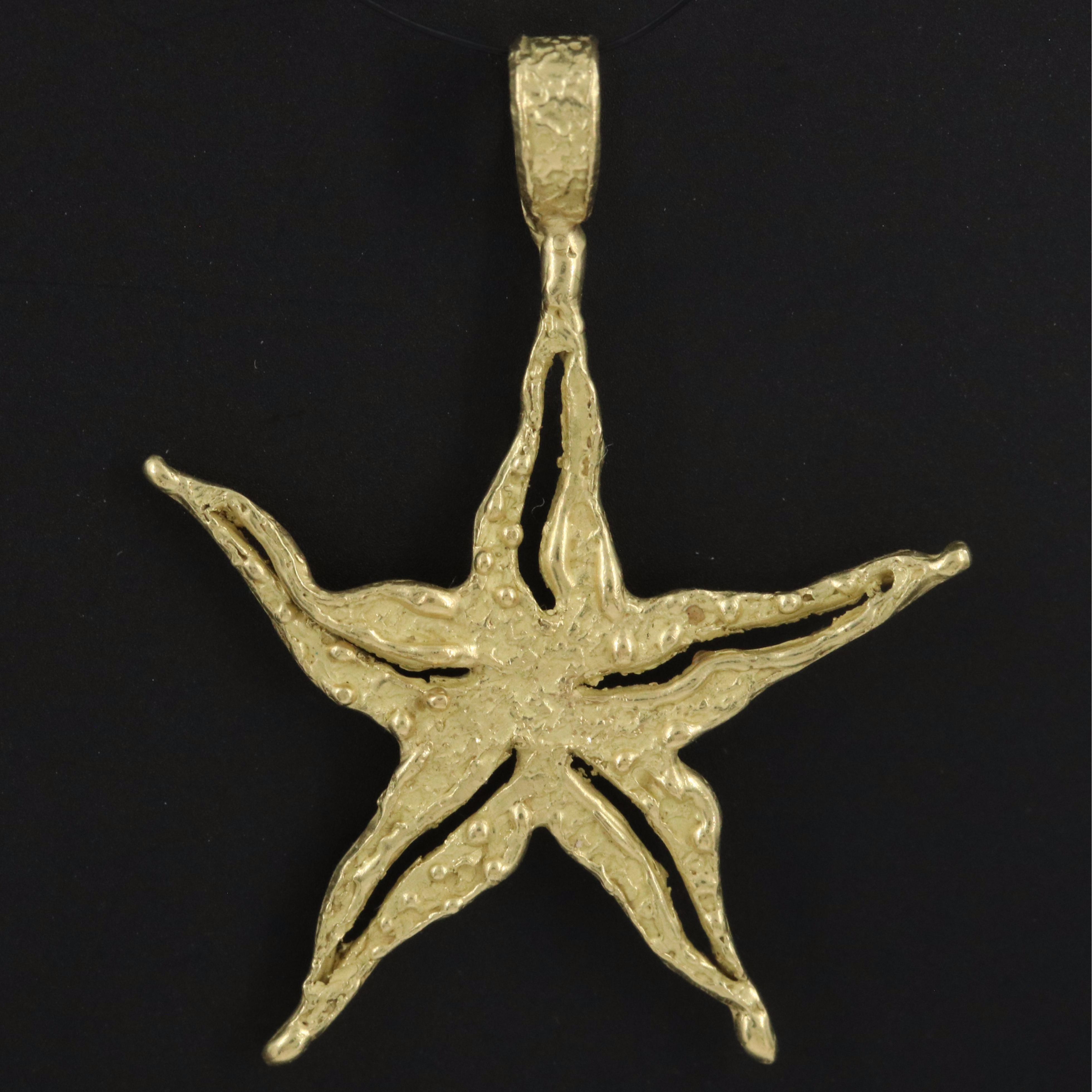 18K Starfish Pendant