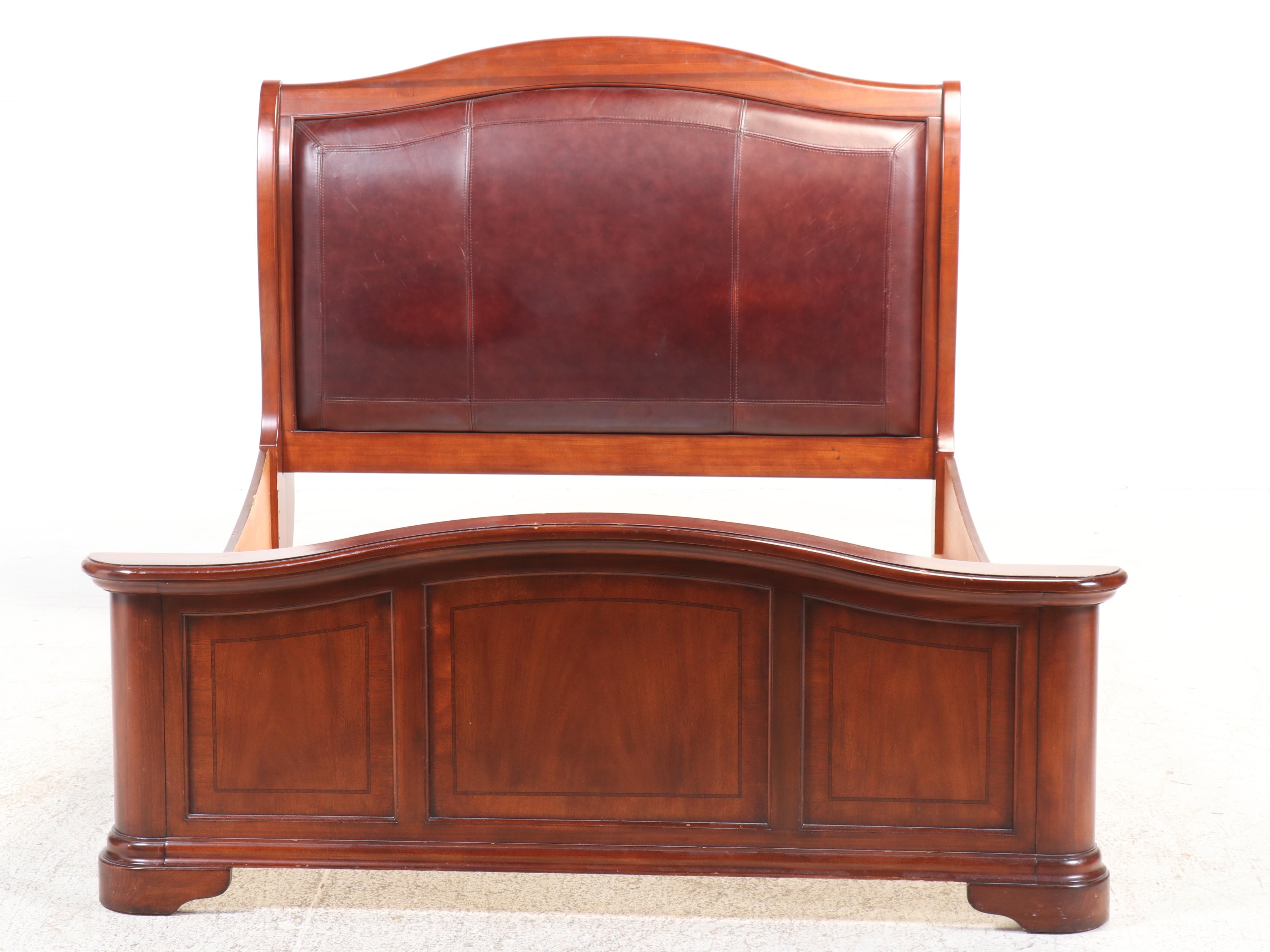 Edwardian Style Sleigh Bed in Queen Size with Faux Leather Padded Headboard