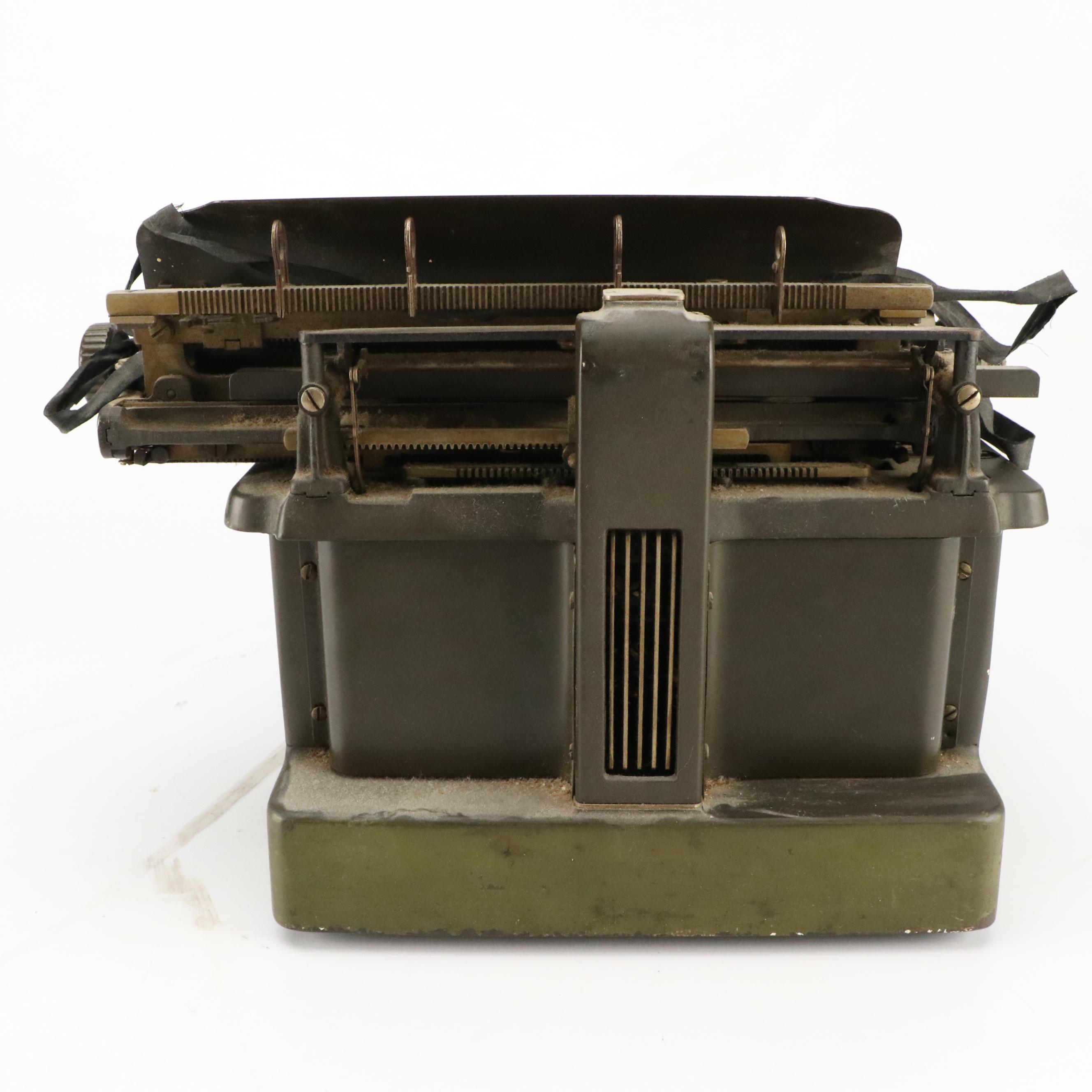 LC Smith & Corona No. 8 Secretarial Typewriter