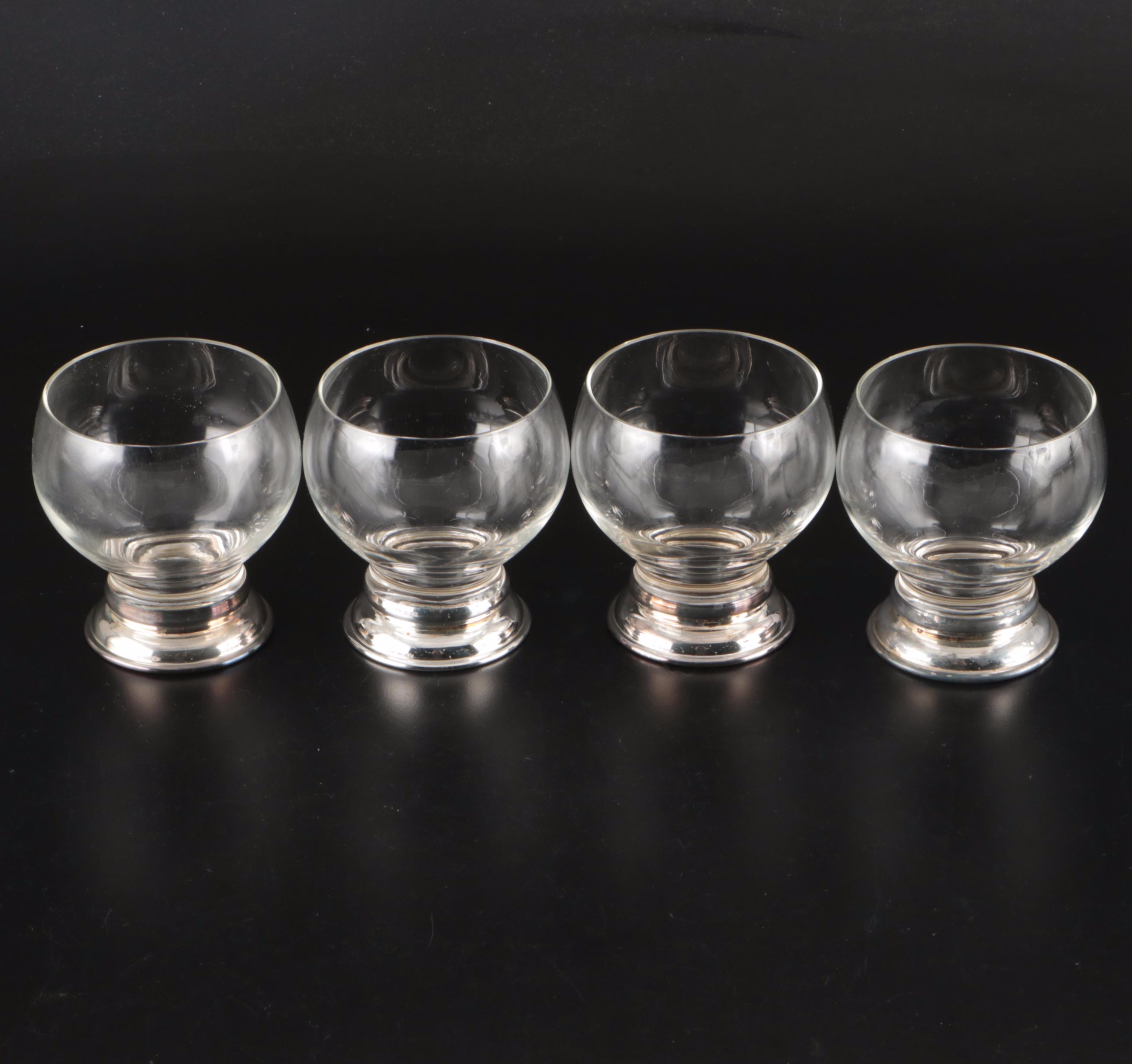 Dorothy Thorpe Glass Pitcher and Caviar Bowls