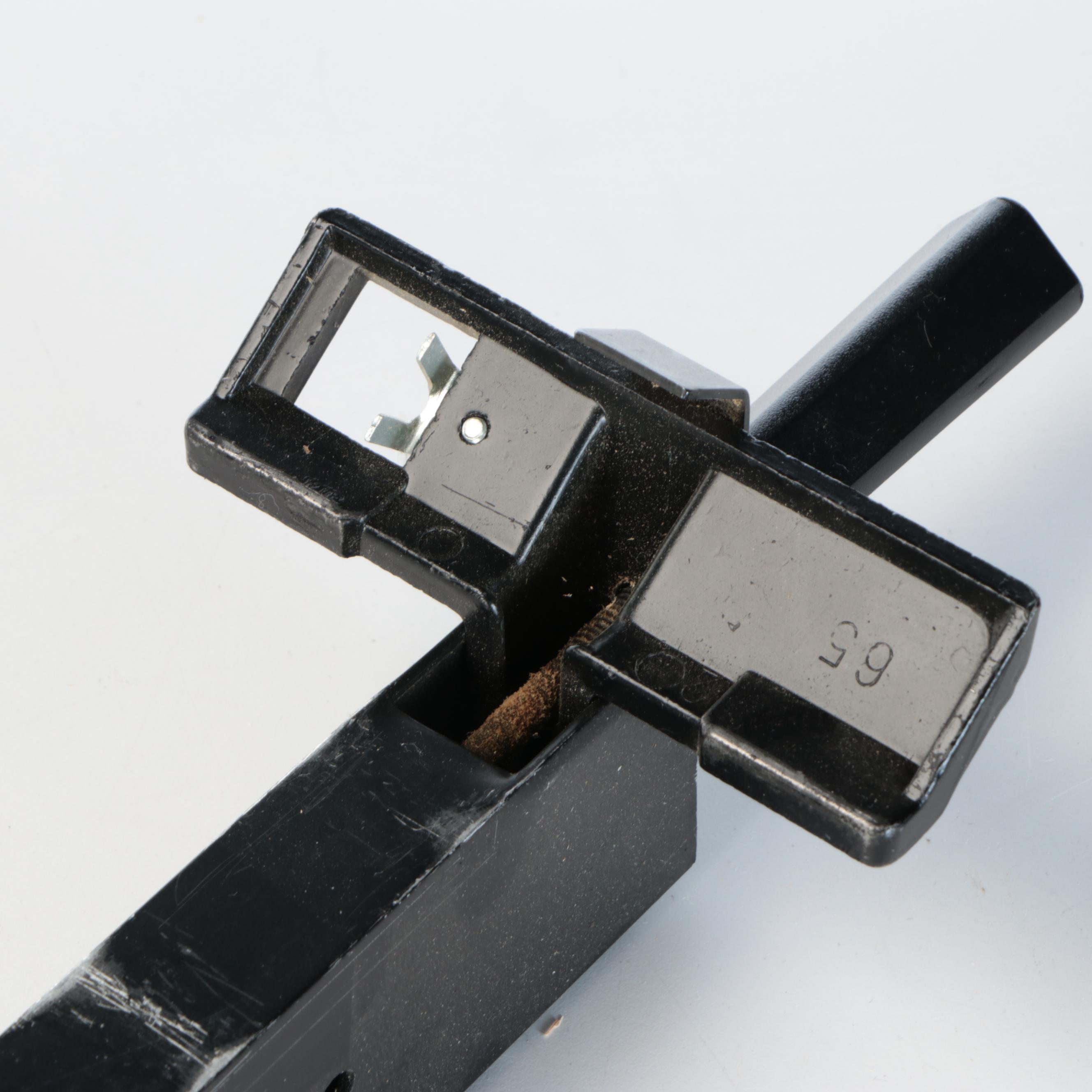 Duracraft Model BTS-10UL Bench Table Saw, 1984