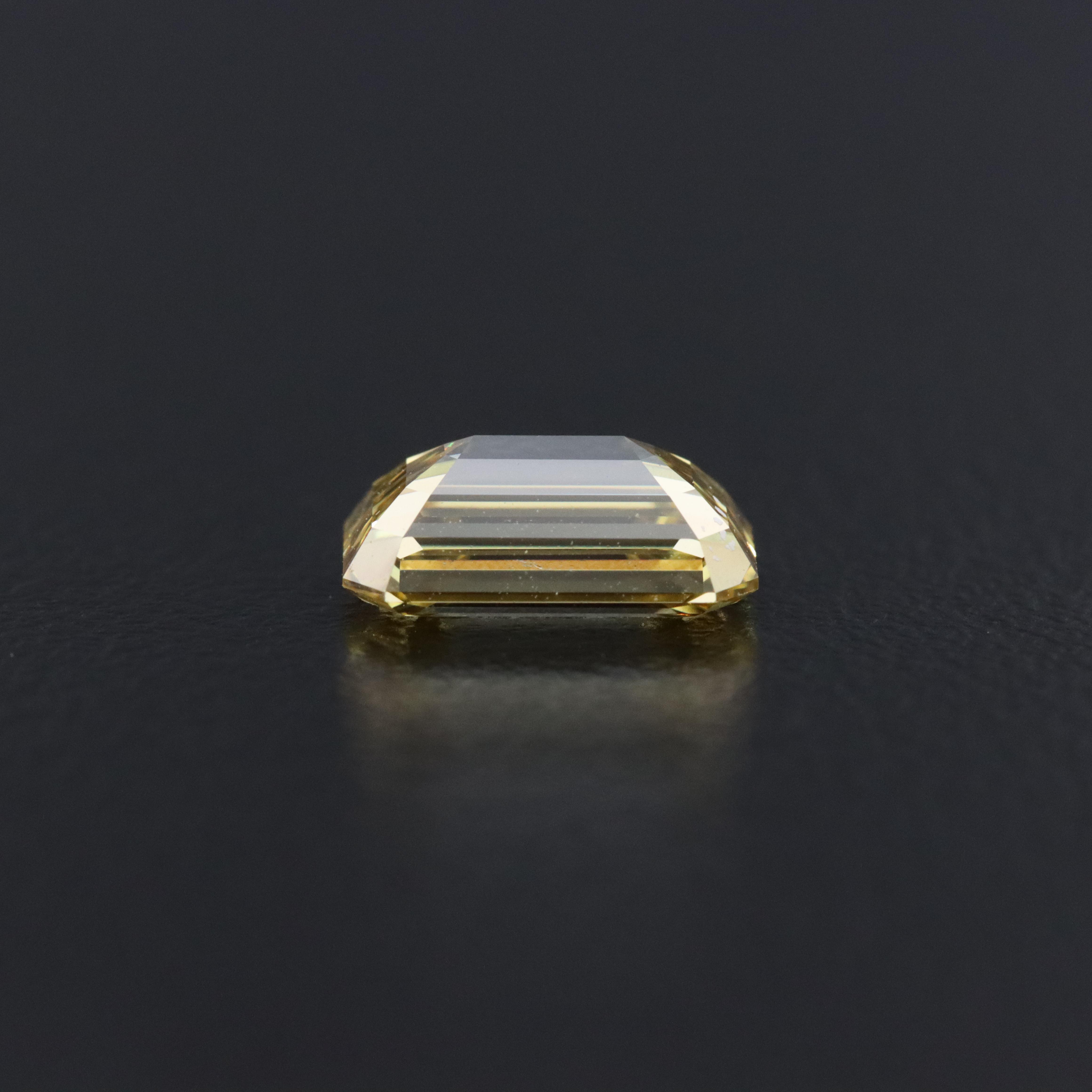 Loose 1.38 CT Lab Grown Fancy Yellow Diamond with IGI Report