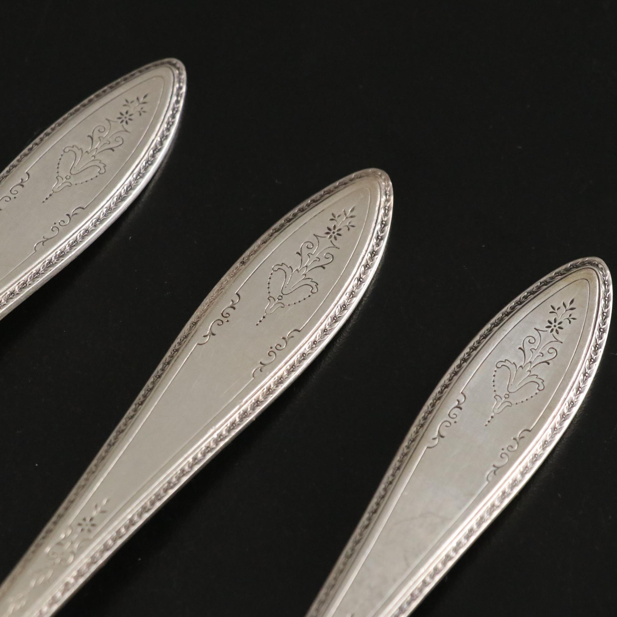 Rogers Brothers "Argosy" Flatware Service