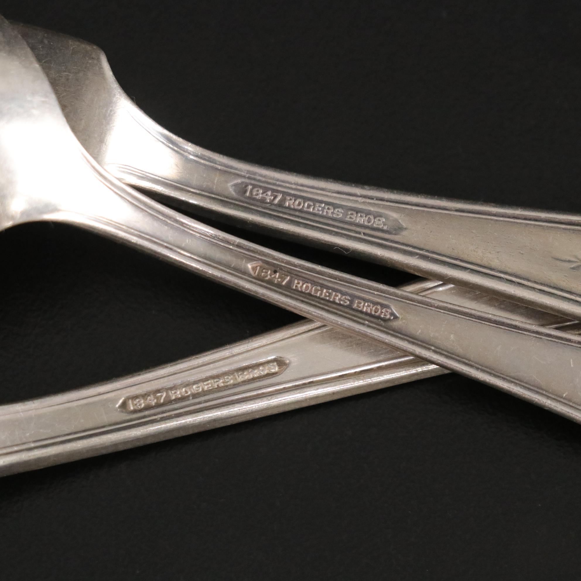 Rogers Brothers "Argosy" Flatware Service