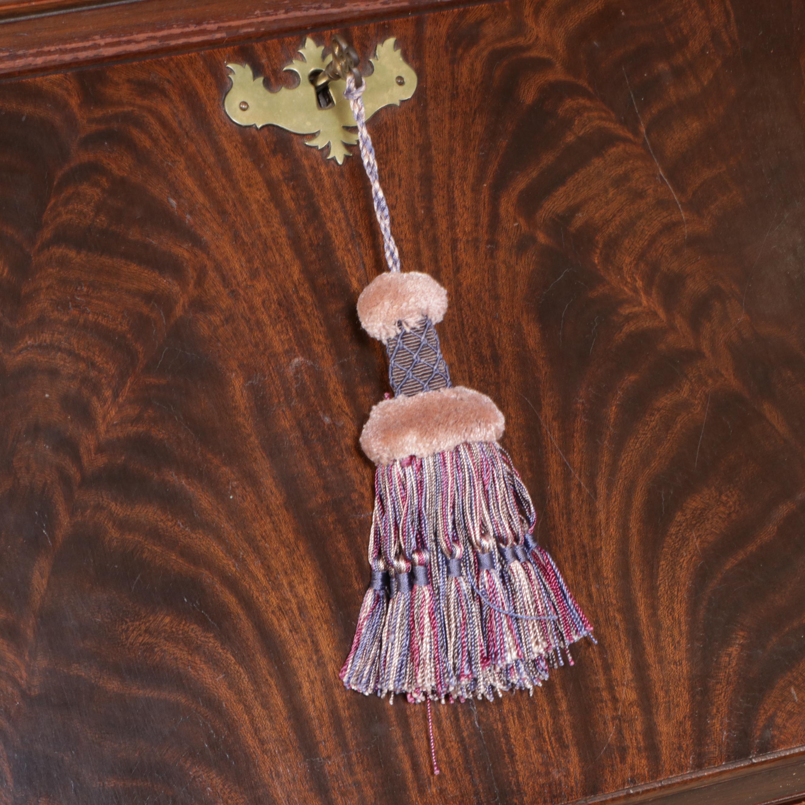 Chippendale Style Figured Mahogany Secretary Desk with Hutch, 20th Century